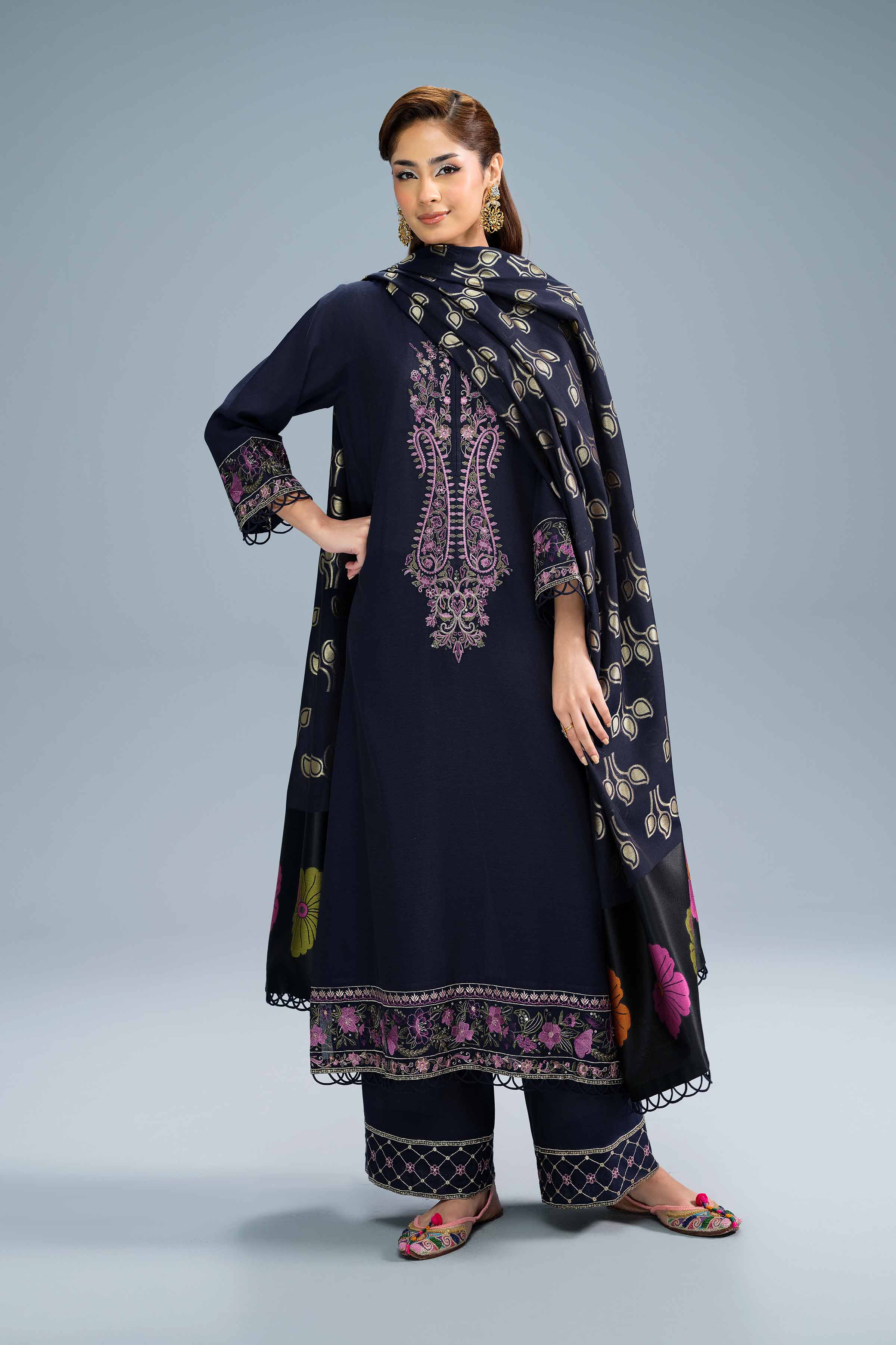 3 Piece - Embroidered Suit - 42308039 - Image 4