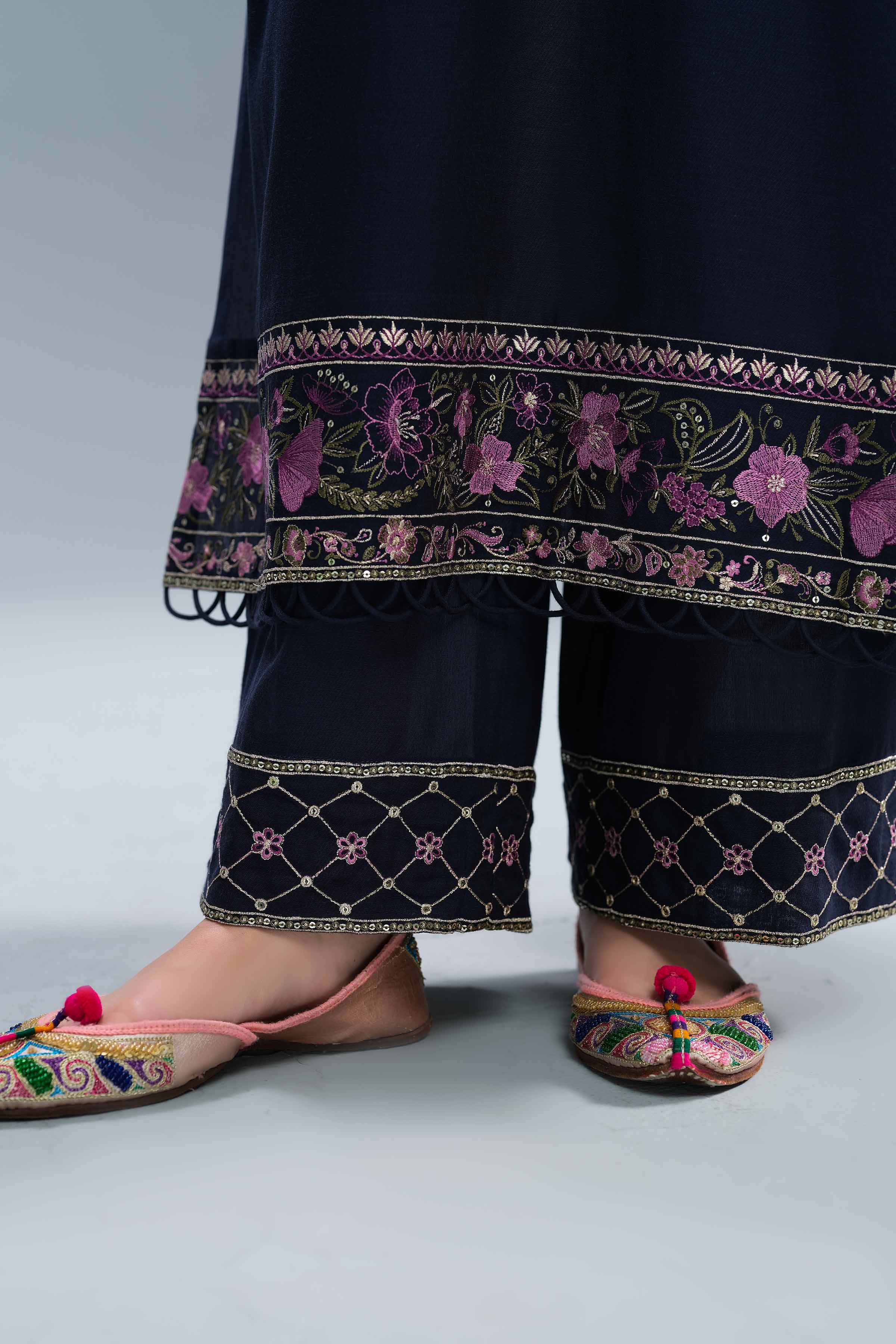 3 Piece - Embroidered Suit - 42308039 - Image 6