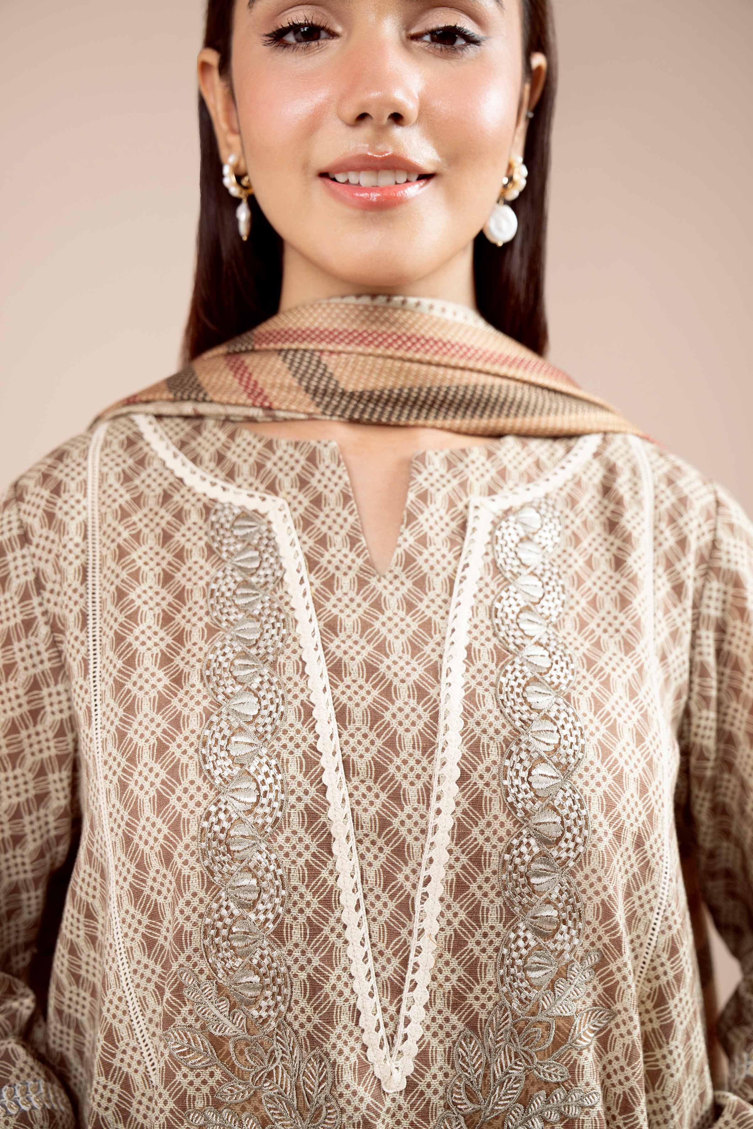 2 Piece - Printed Embroidered Suit - 42404080 - Image 4