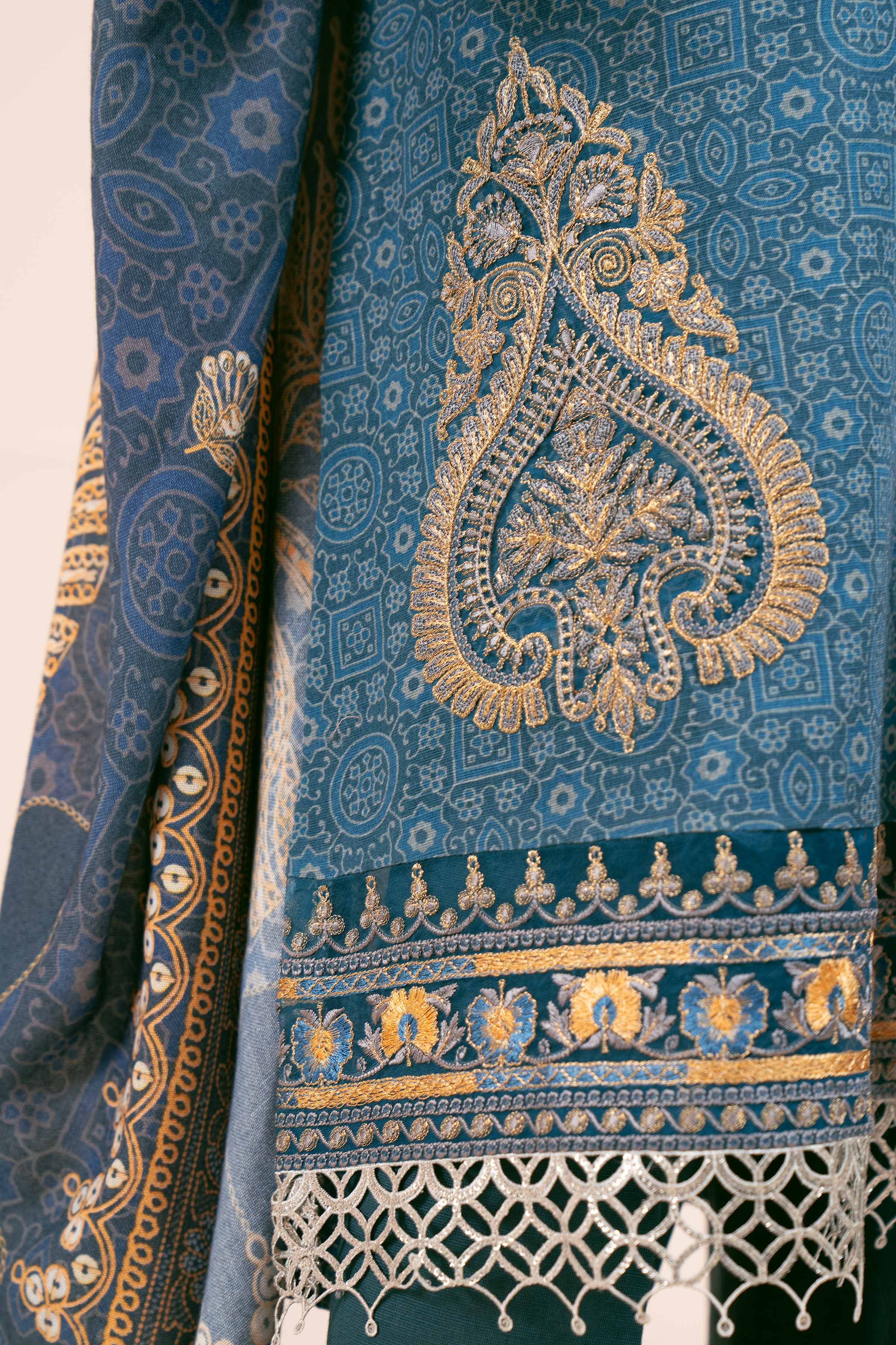2 Piece - Printed Embroidered Suit - 42404089 - Image 5