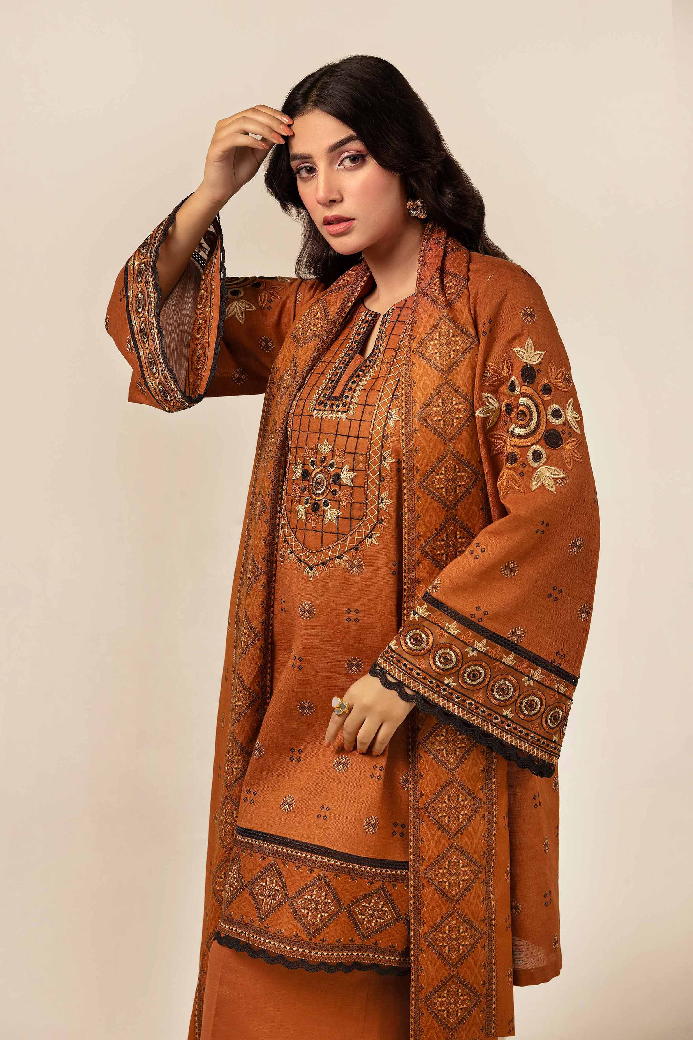 3 Piece - Printed Embroidered Suit - 42404124 - Image 2