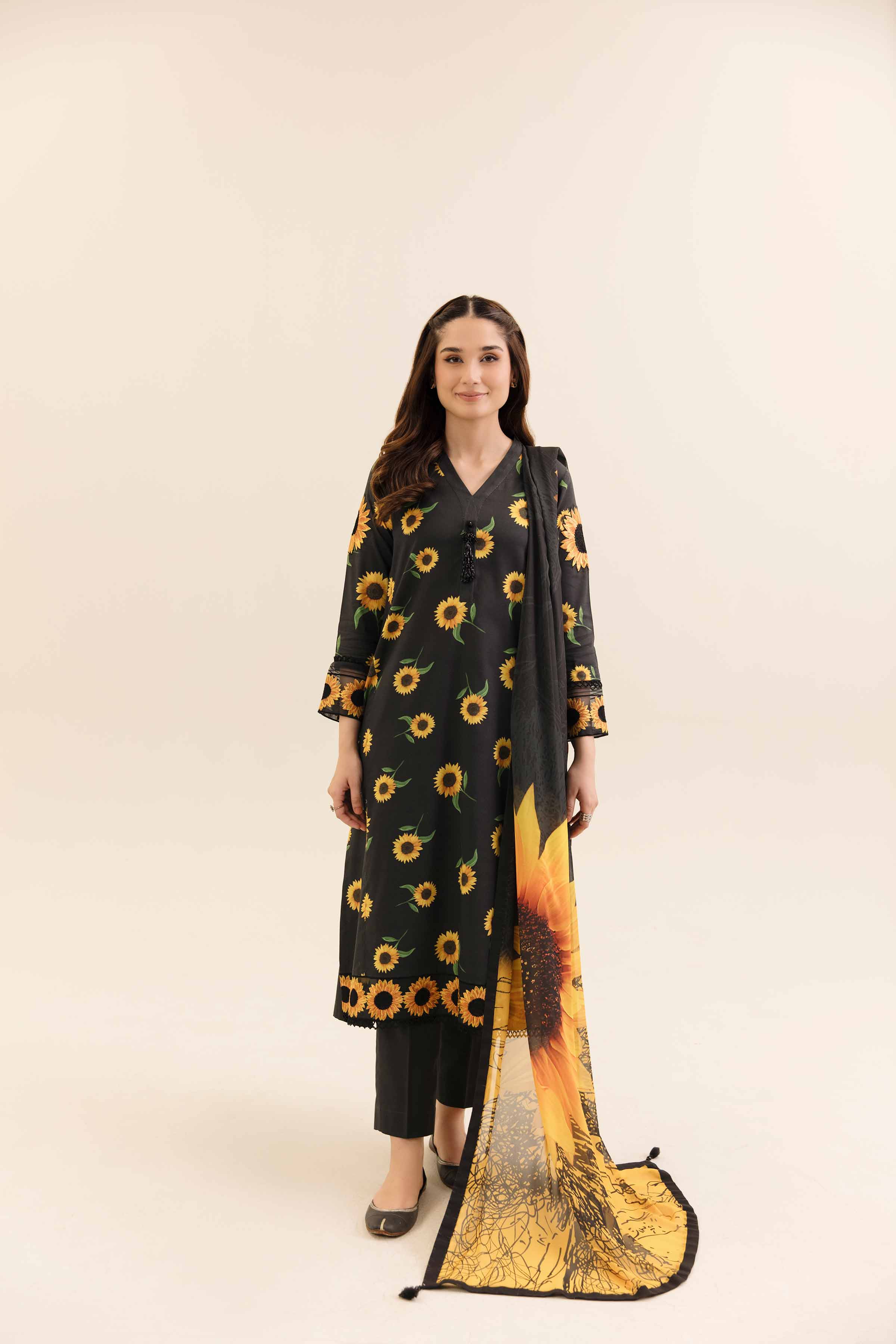 3 Piece - Printed Embroidered Suit - 42404139 - Image 2