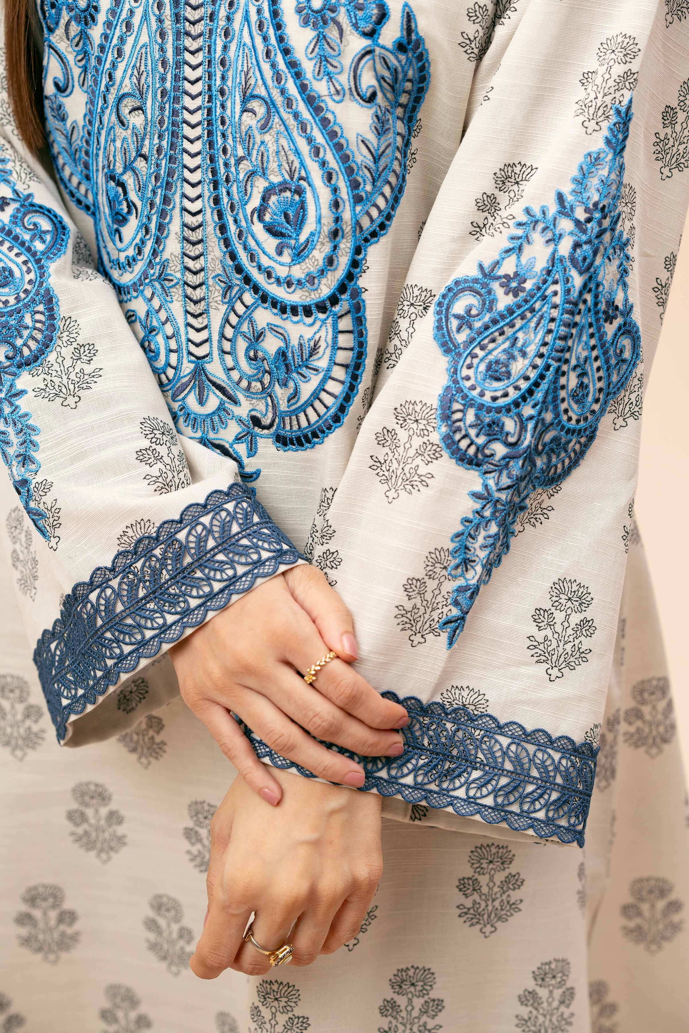 3 Piece - Printed Embroidered Suit - 42404184 - Image 5