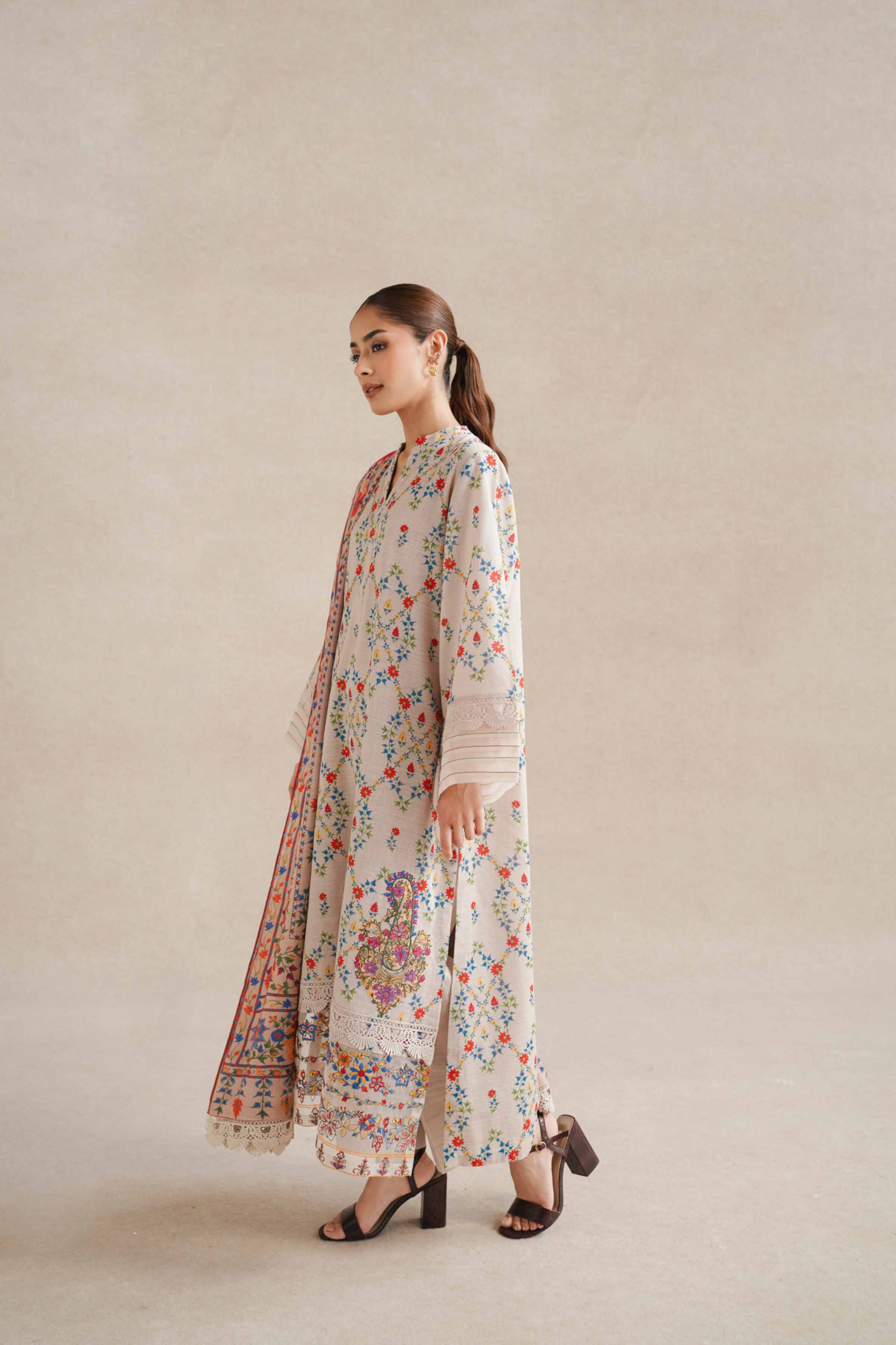 3 Piece - Printed Embroidered Suit - 42404200 - Image 6