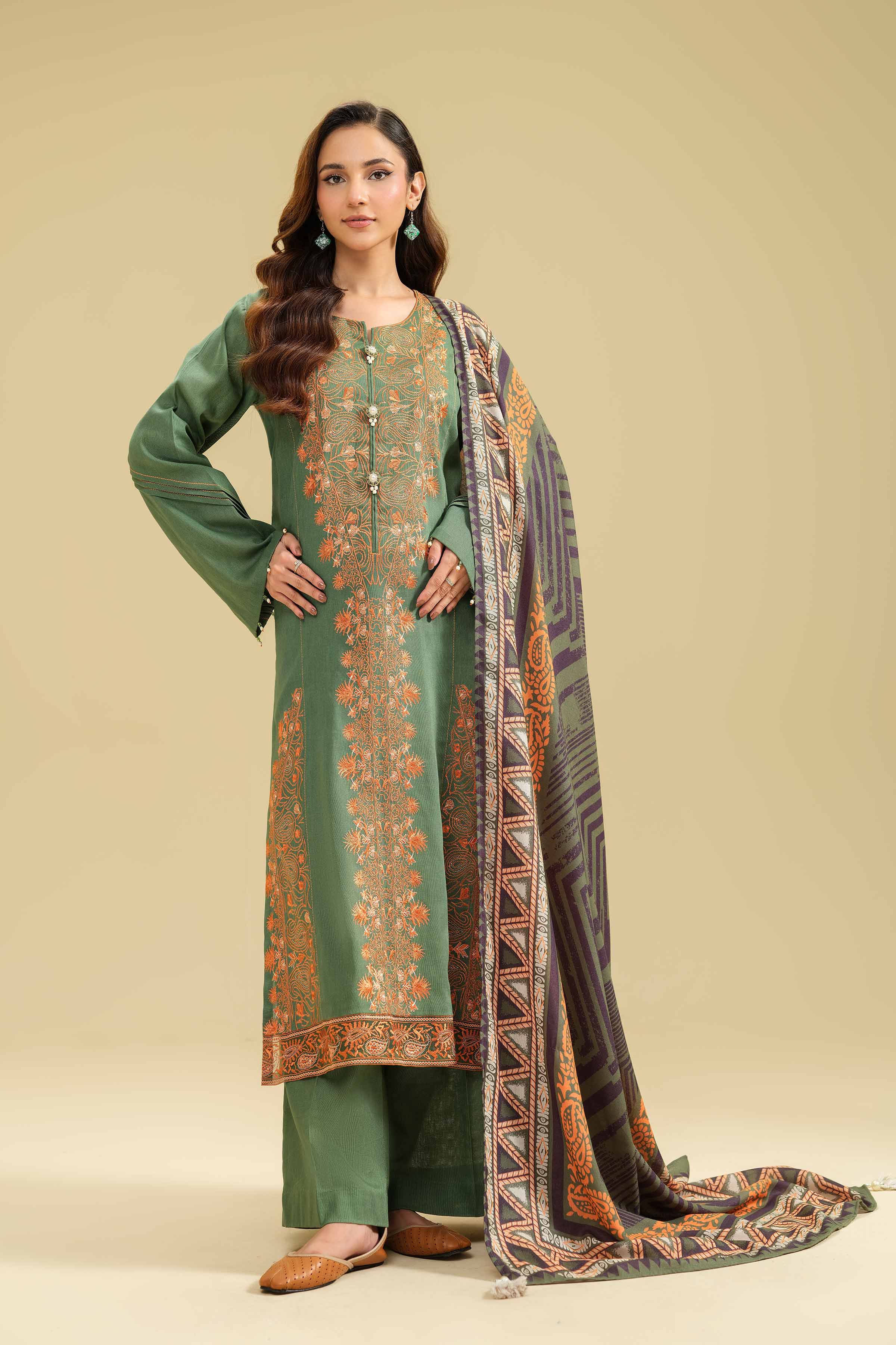 3 Piece - Embroidered Suit - 42404238 - Image 6