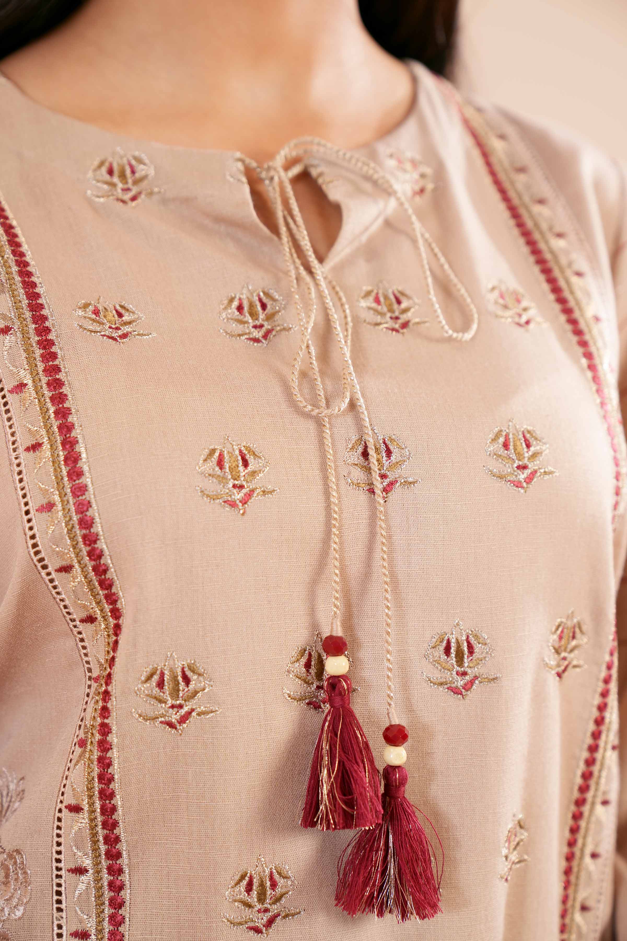 3 Piece - Embroidered Suit - 42404261 - Image 4