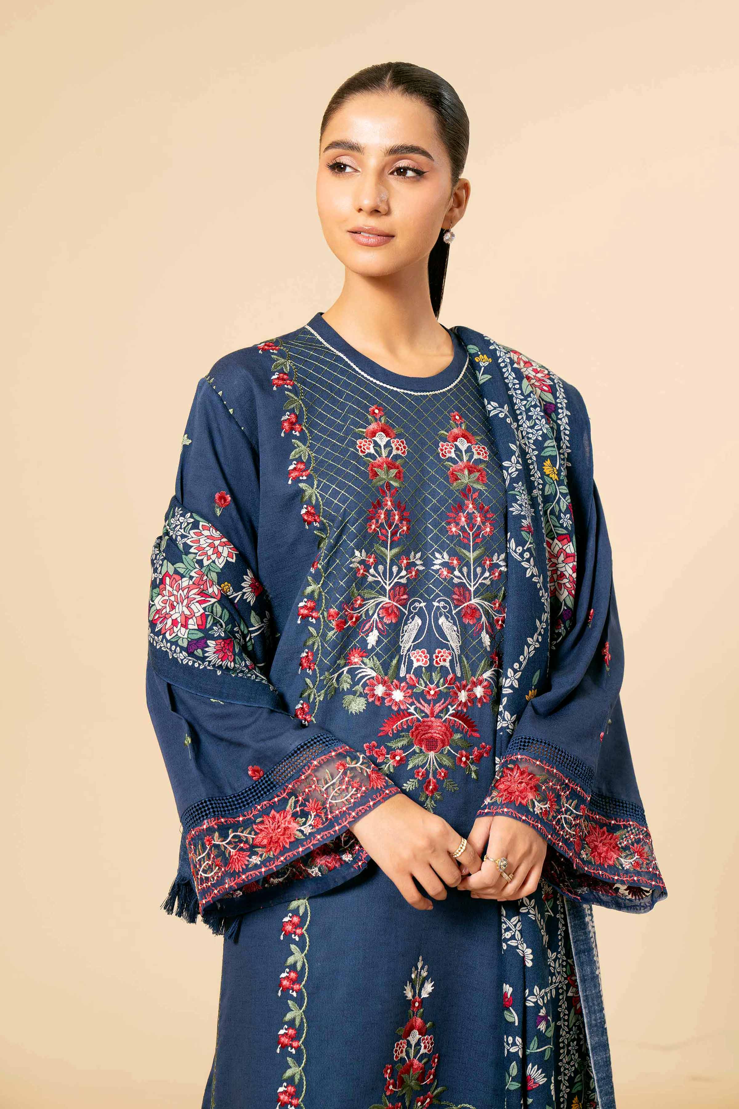 3 Piece - Embroidered Suit - 42404262 - Image 2