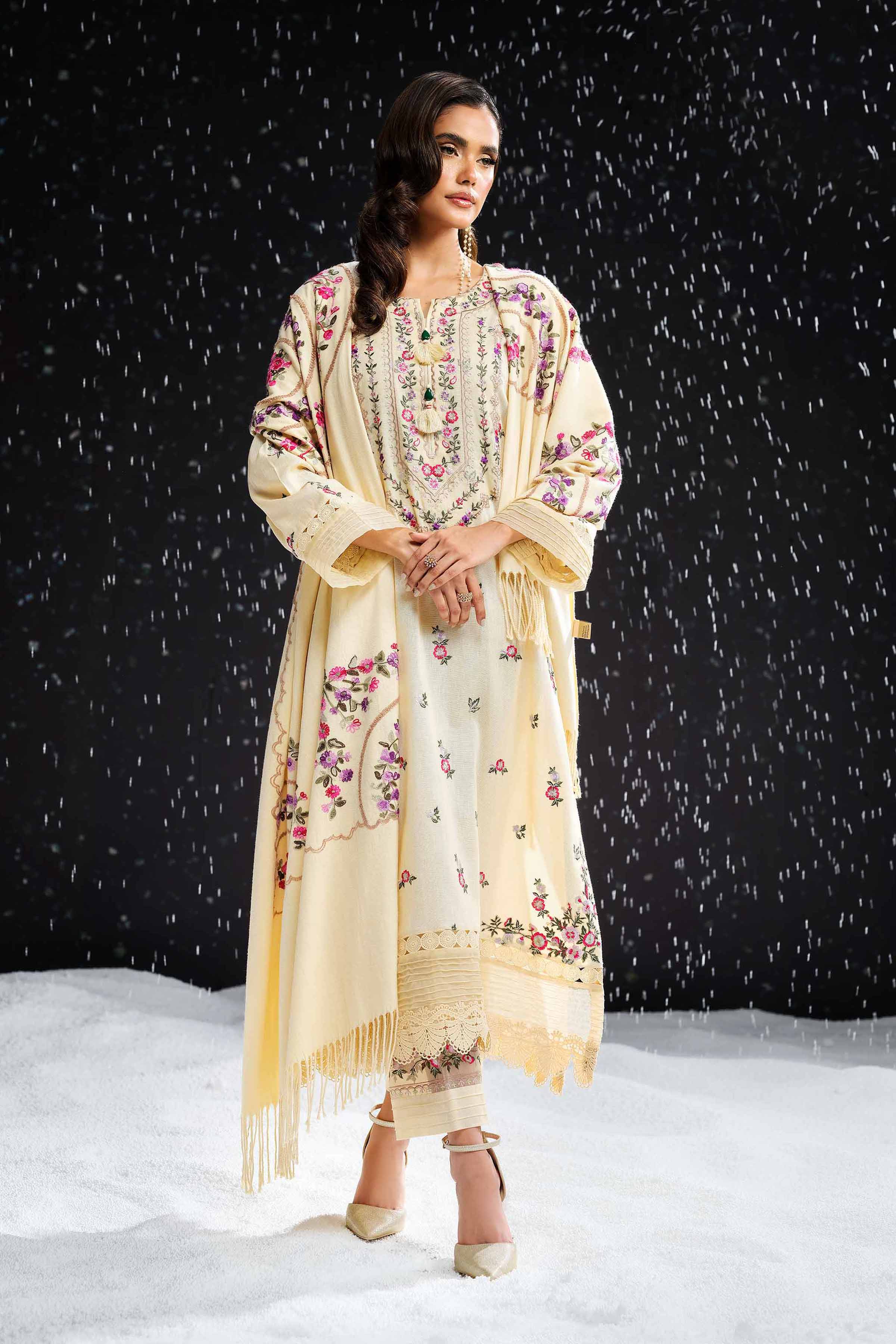 3 Piece - Embroidered Suit - 42404293