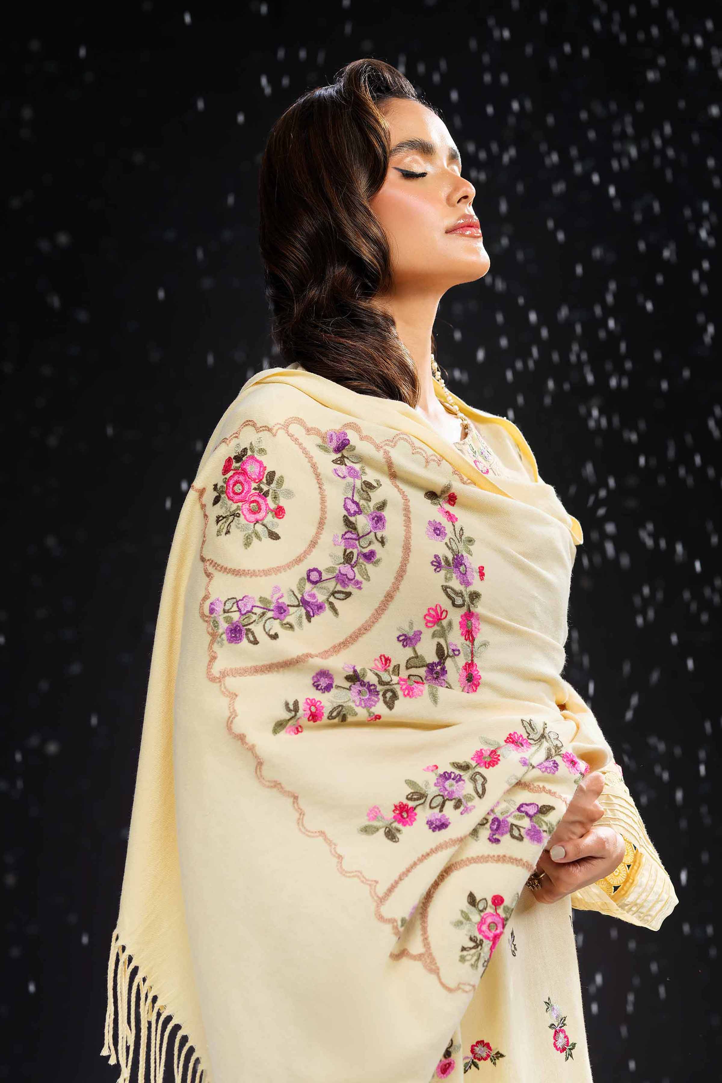 3 Piece - Embroidered Suit - 42404293 - Image 2