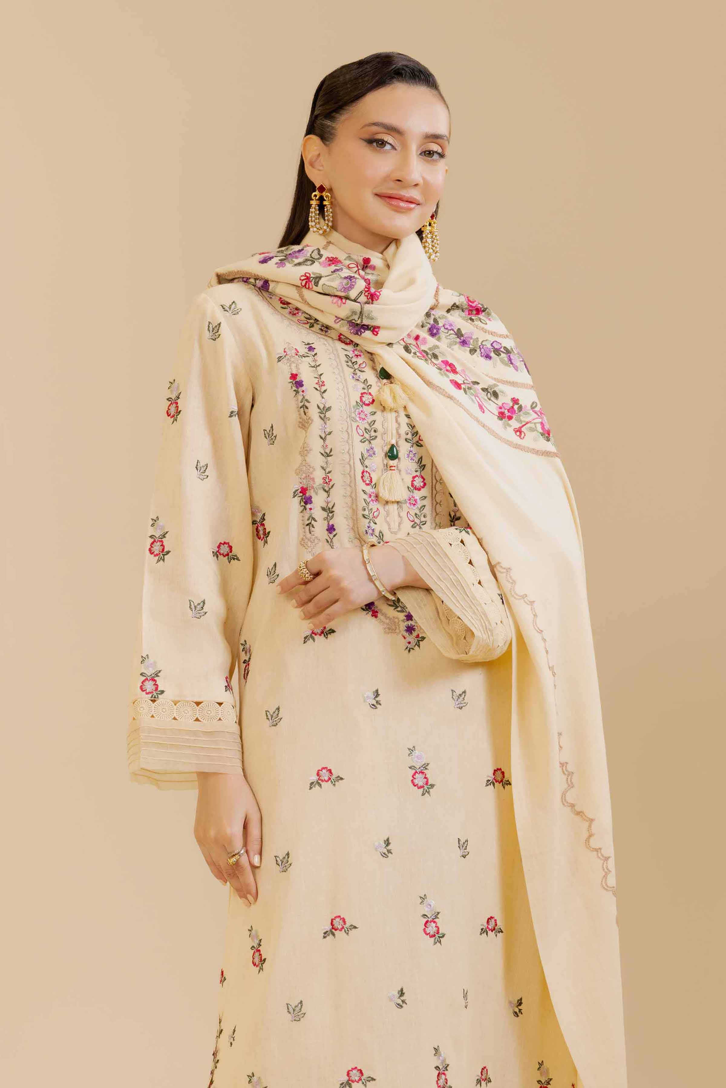 3 Piece - Embroidered Suit - 42404293 - Image 4