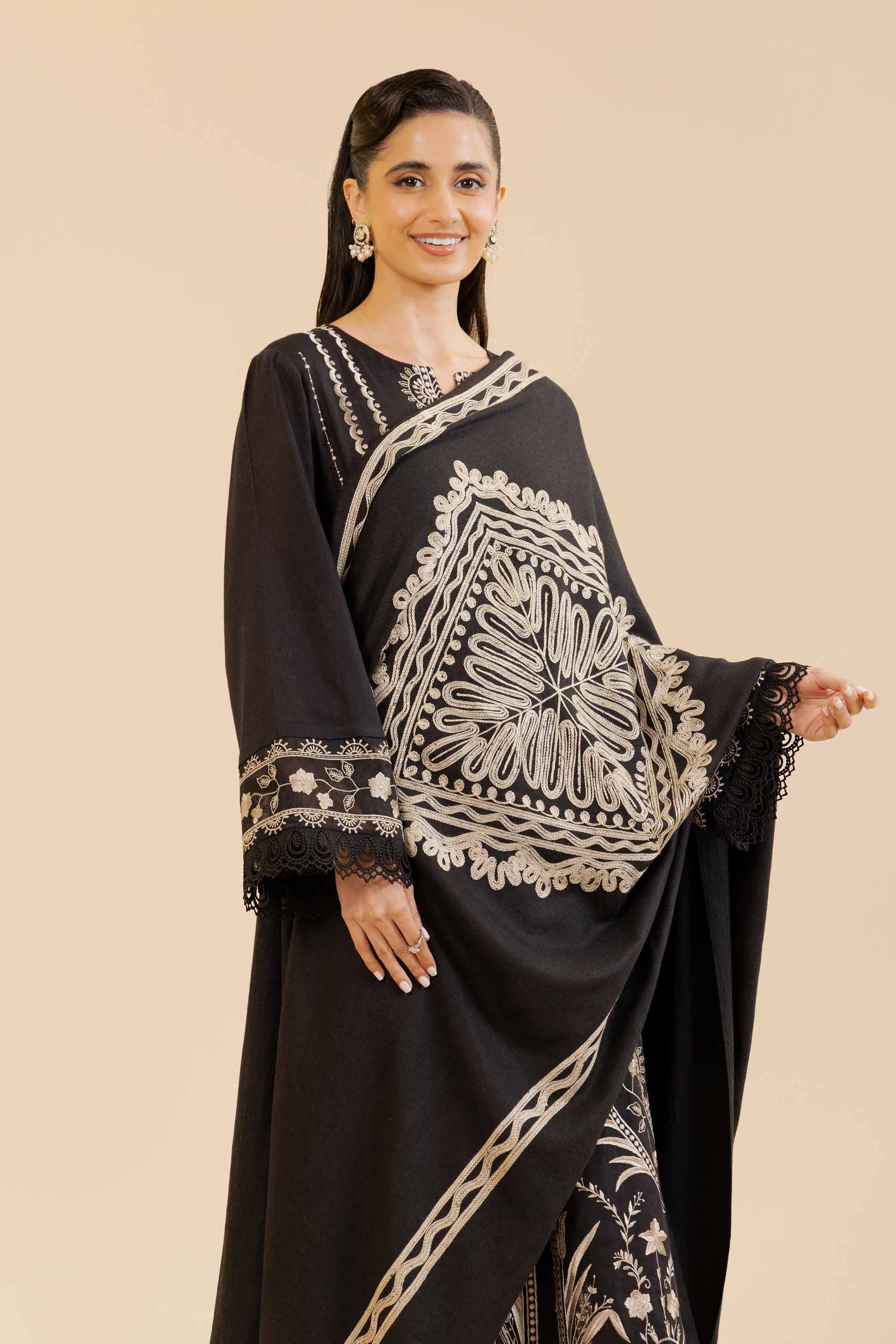 3 Piece - Embroidered Suit - 42404295 - Image 2