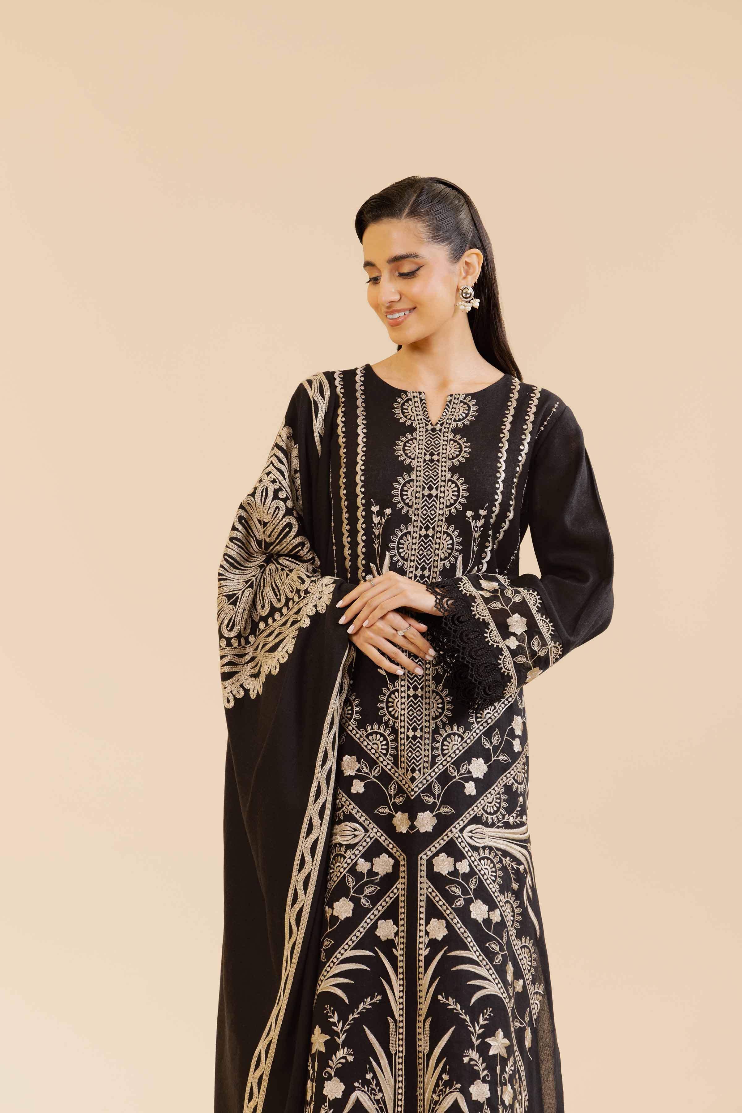 3 Piece - Embroidered Suit - 42404295 - Image 4