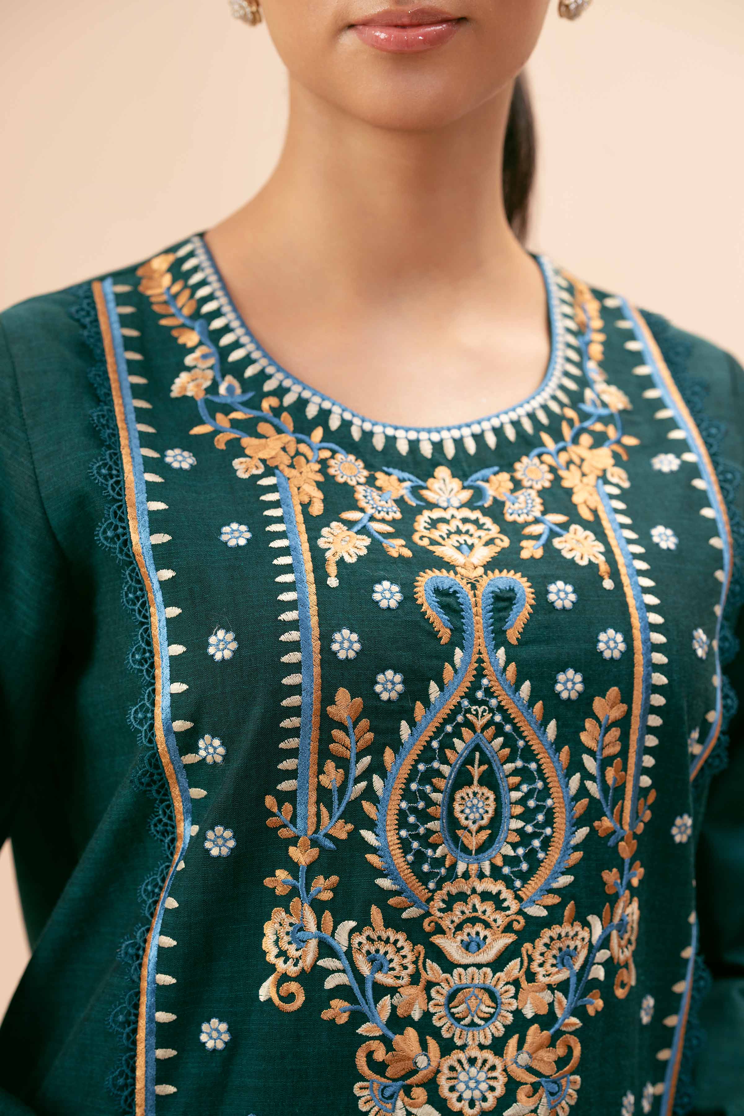 3 Piece - Yarn Dyed Embroidered Suit - 42404327 - Image 4