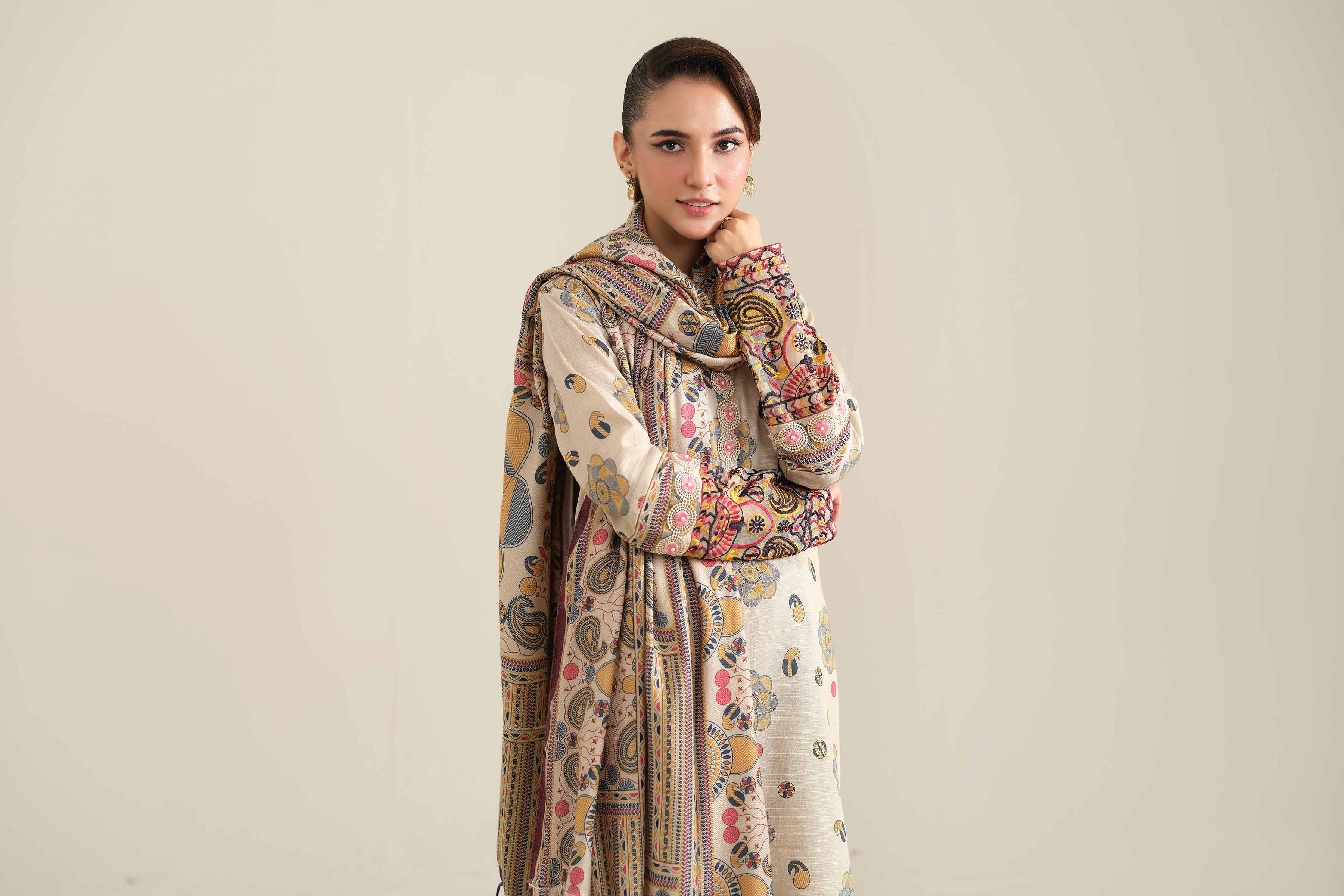 2 Piece - Printed Embroidered Suit - 42404404 - Image 5