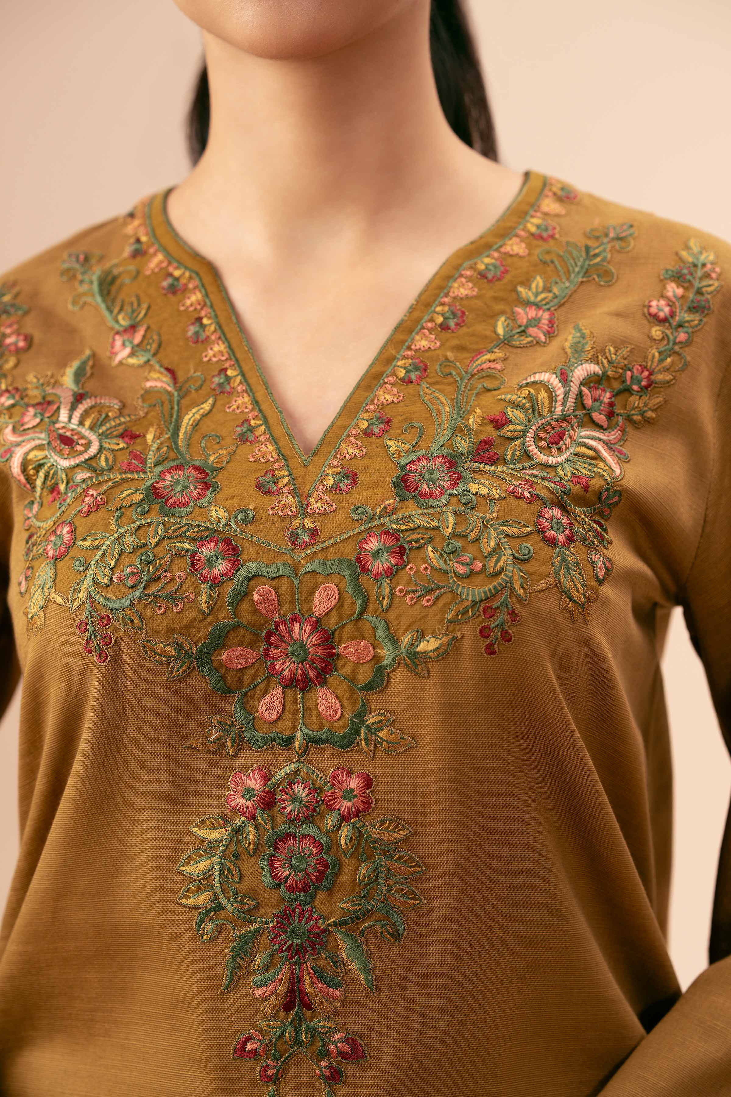 2 Piece - Embroidered Suit - 42404445 - Image 4