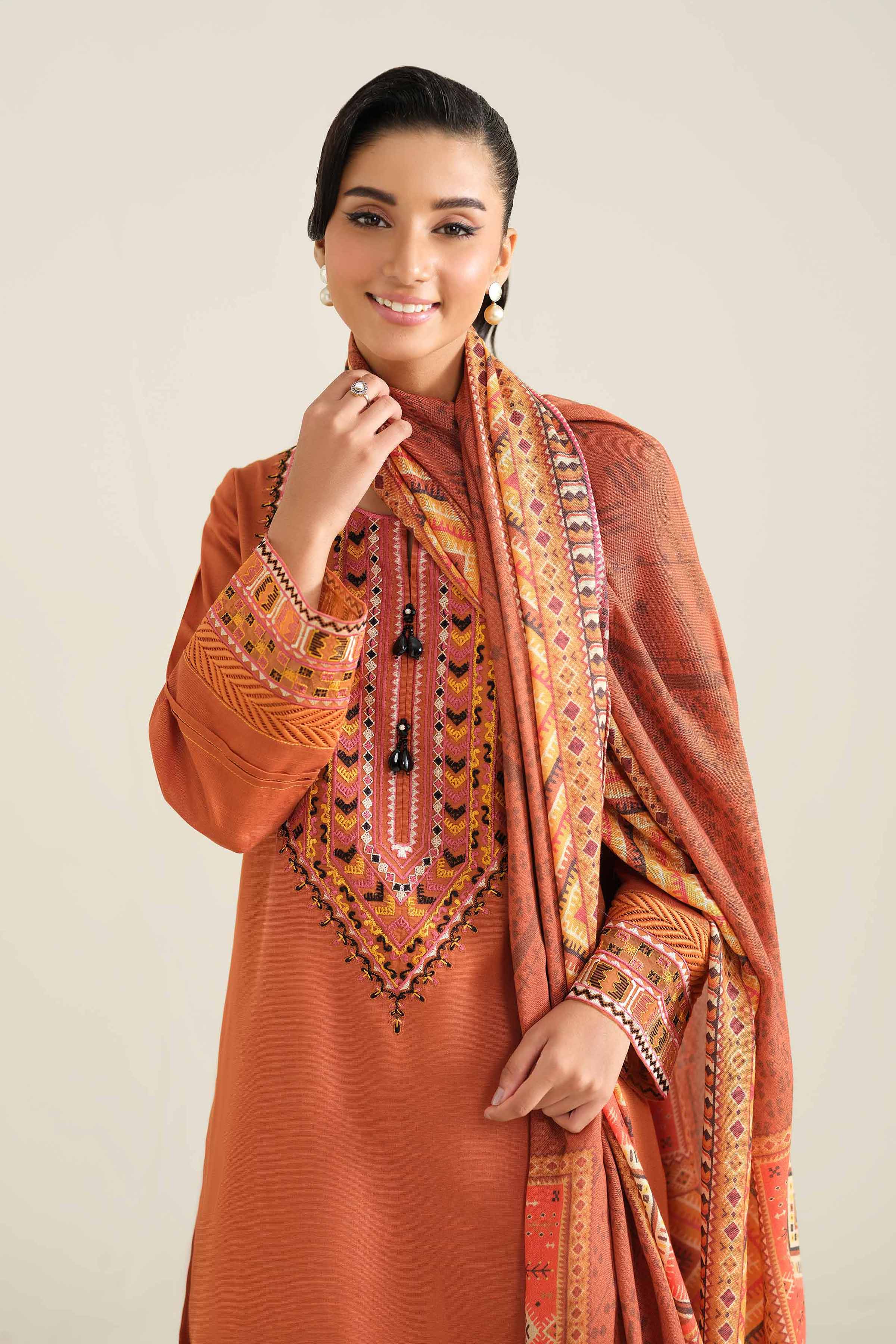2 Piece - Embroidered Suit - 42404446 - Image 2