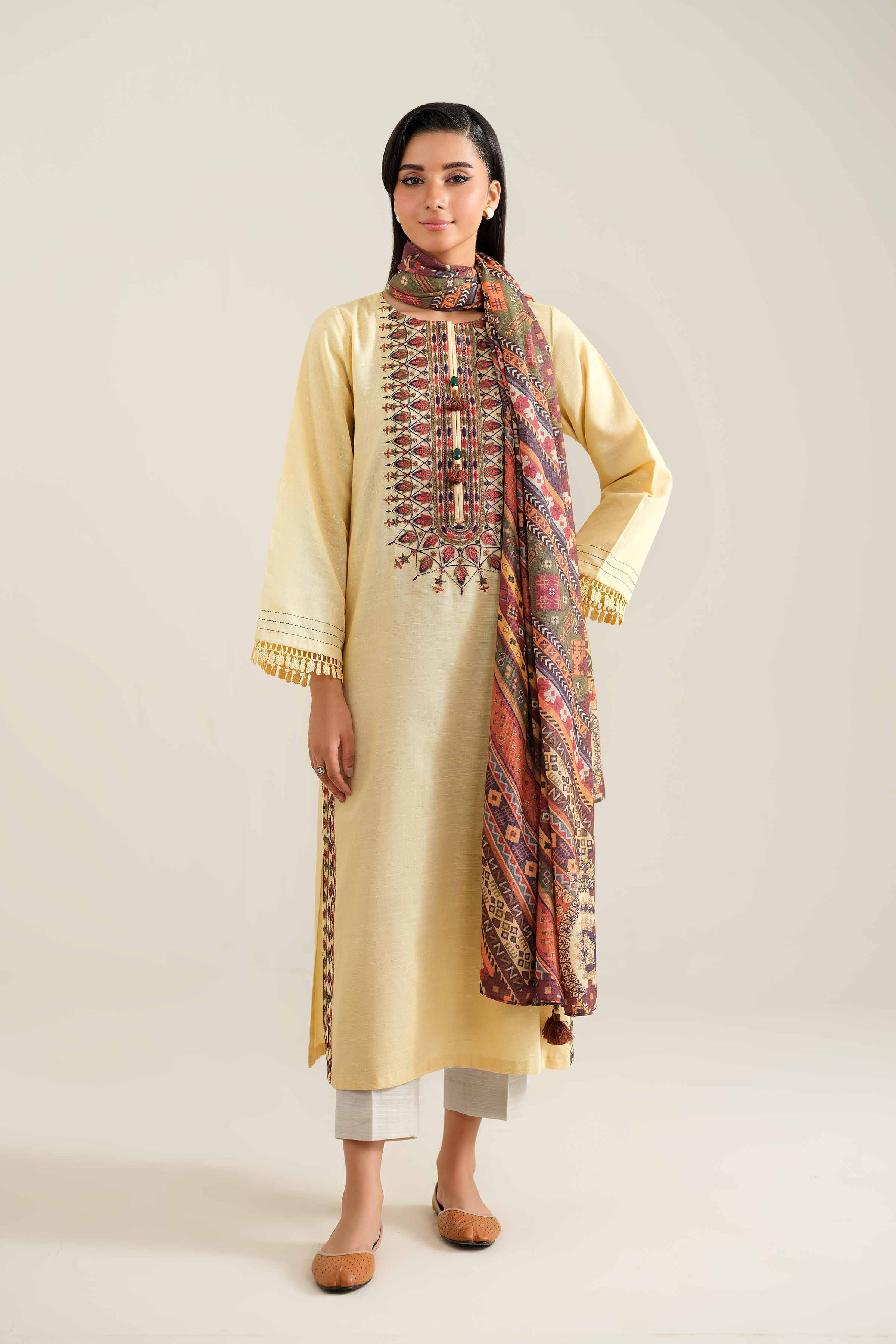 2 Piece - Embroidered Suit - 42404447 - Image 5