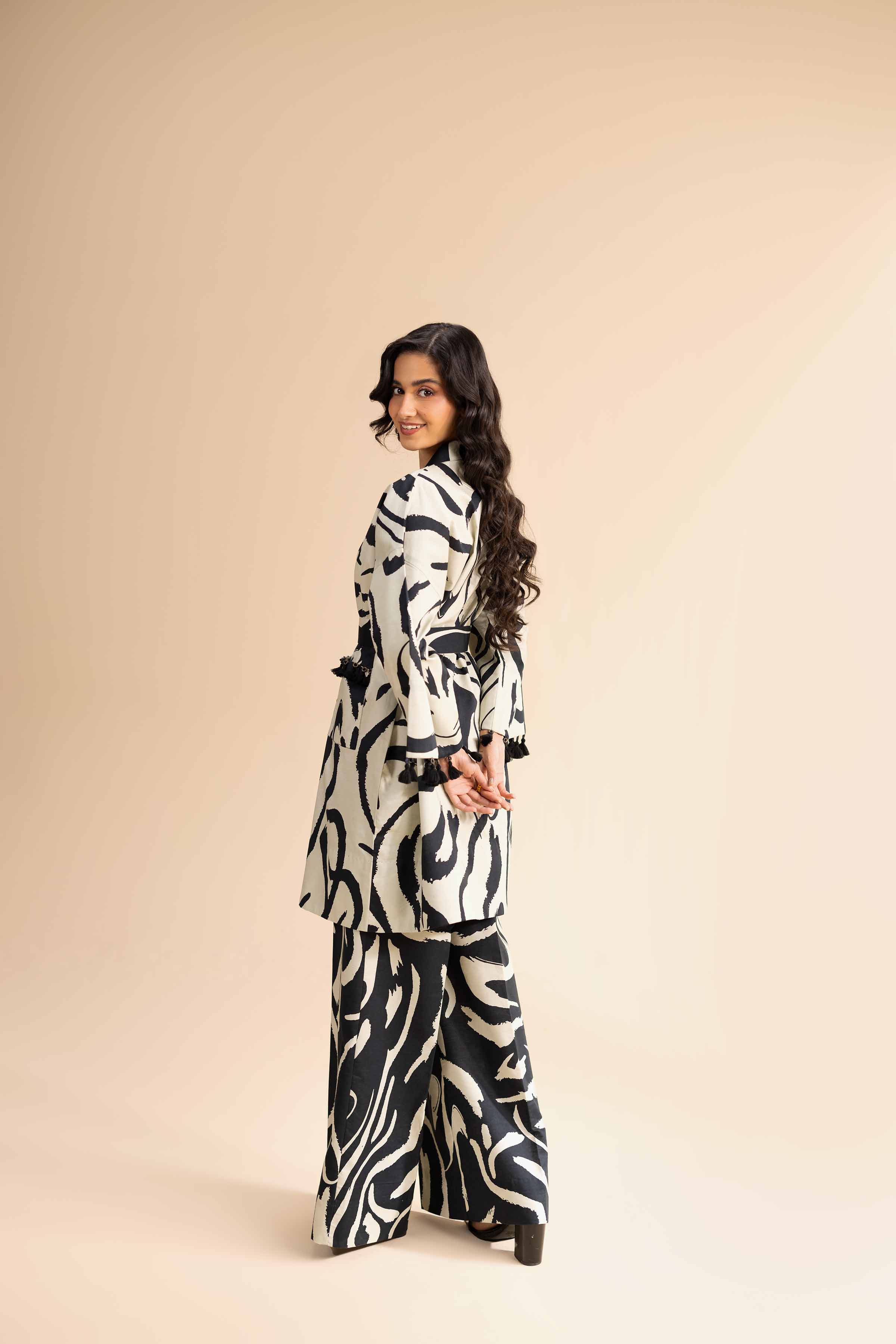2 Piece - Printed Suit - 42501018 - Image 3