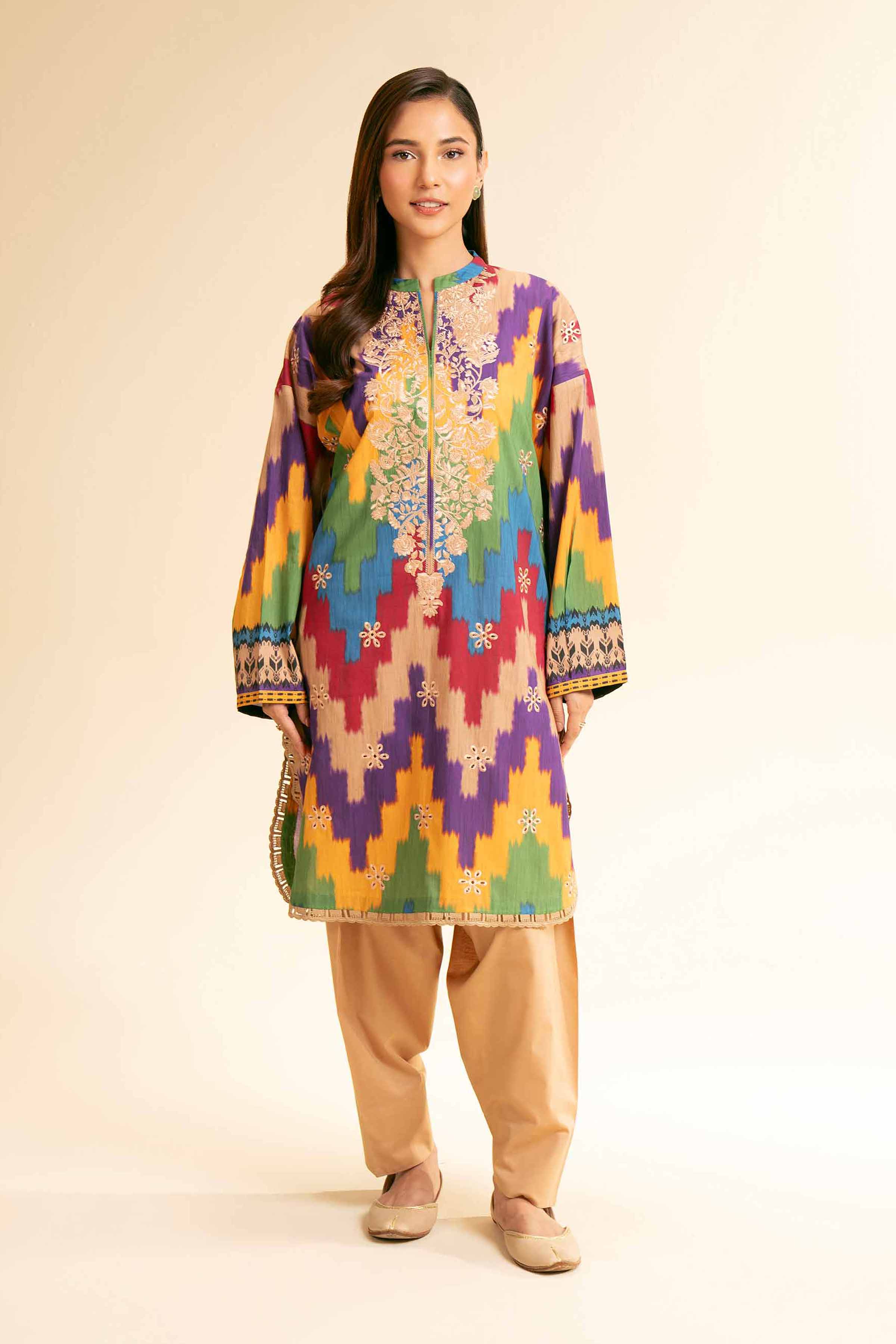 2 Piece - Digital Printed Embroidered Suit - 42501148