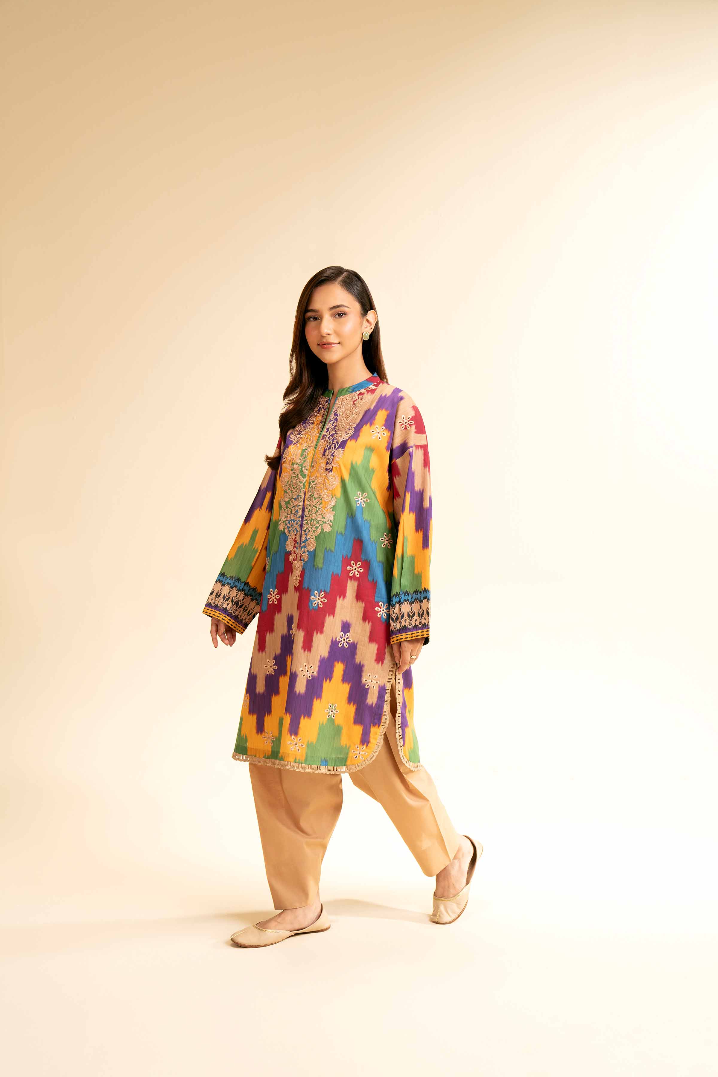 2 Piece - Digital Printed Embroidered Suit - 42501148 - Image 4