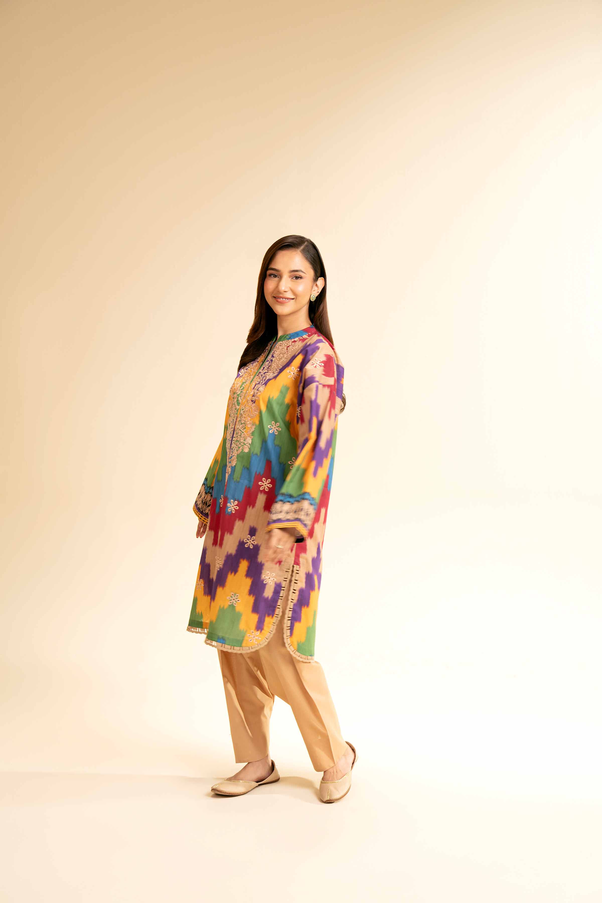 2 Piece - Digital Printed Embroidered Suit - 42501148 - Image 5