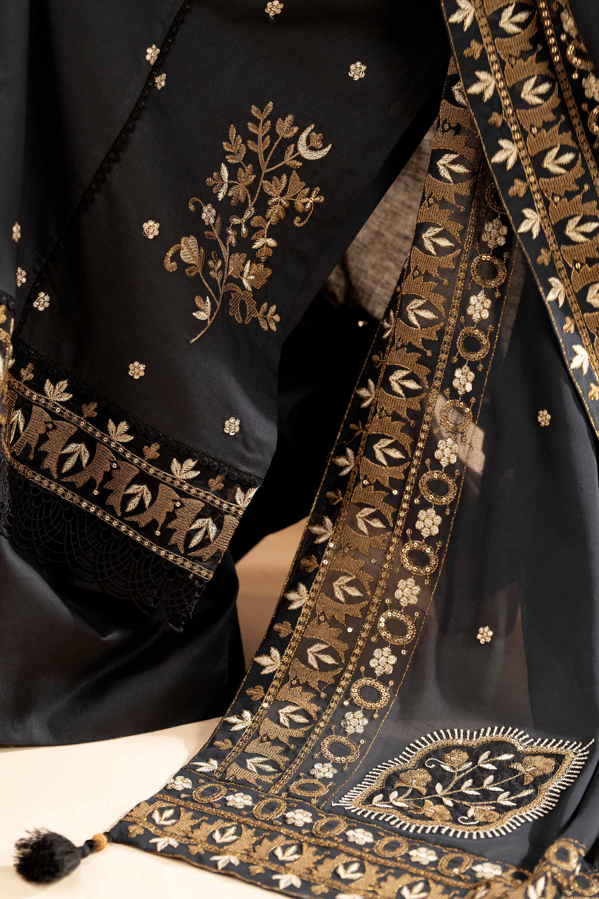 3 Piece - Dyed Embroidered Suit - 42501348 - Image 7