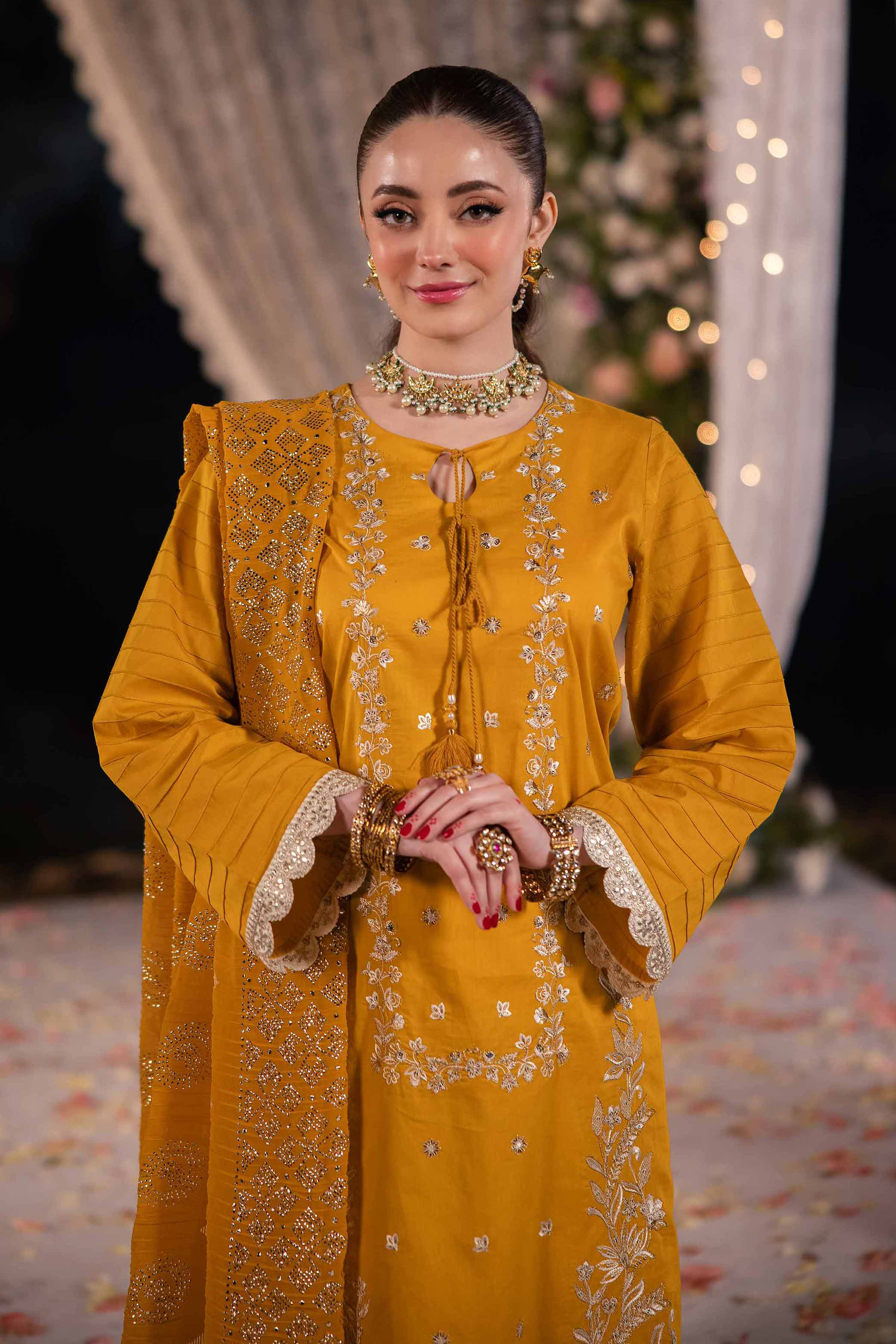 3 Piece - Embellished Suit - 42501372 - Image 2