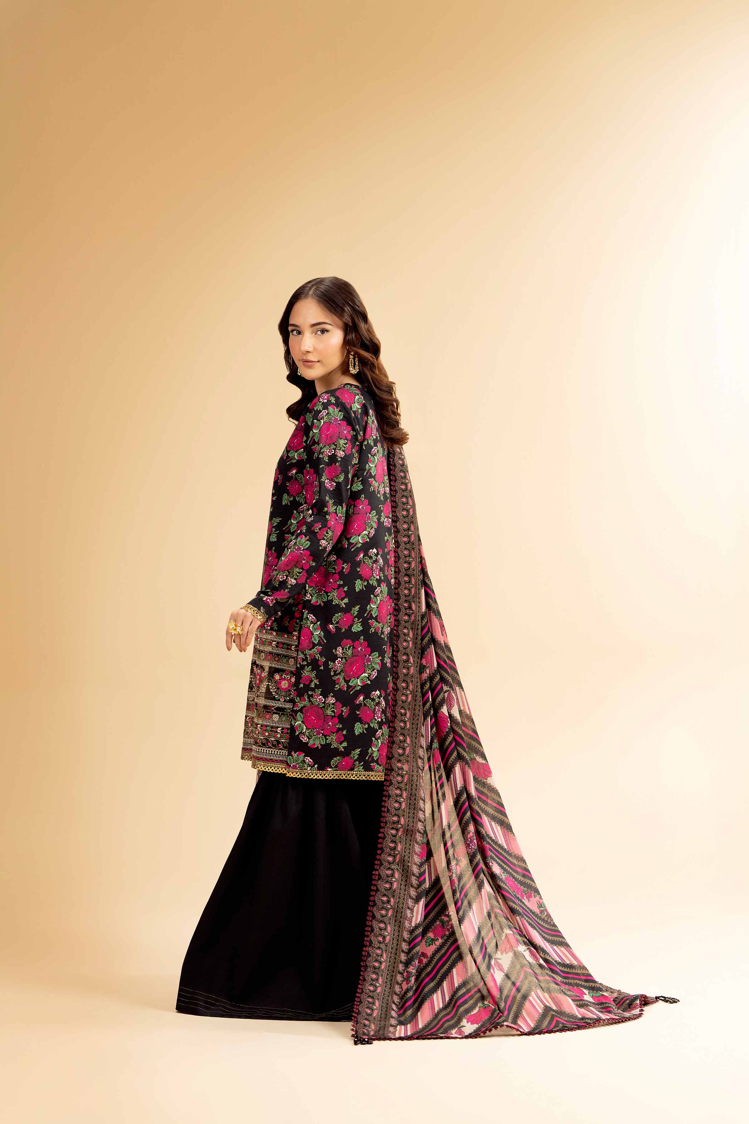 3 Piece - Gold Printed Embroidered Suit - 42501417 - Image 5