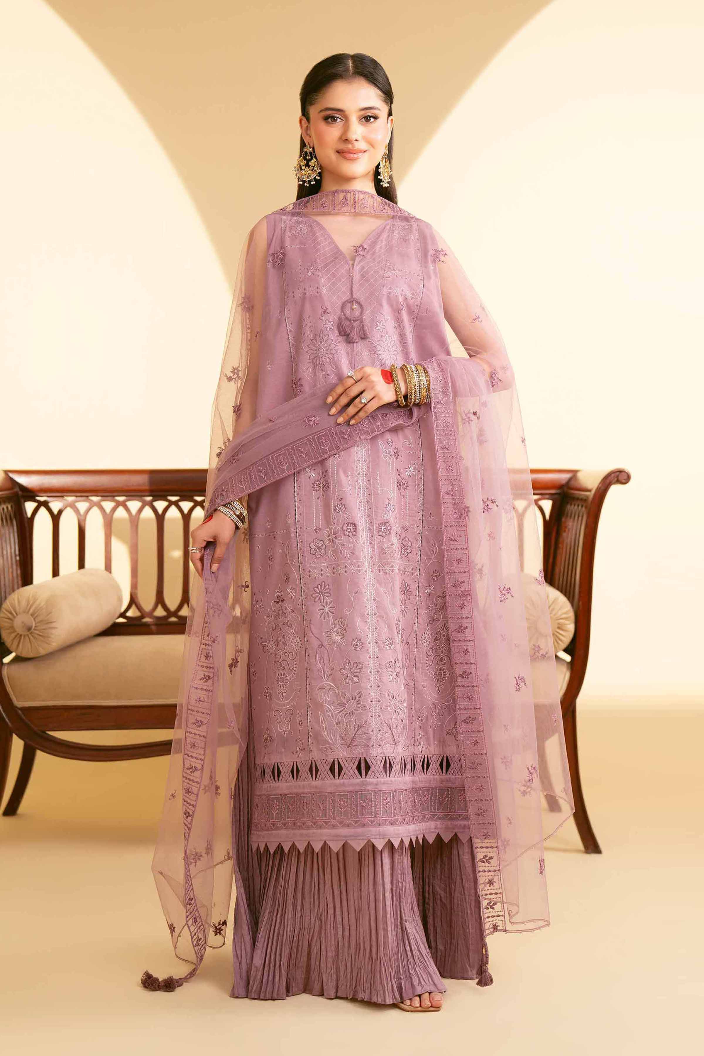 3 Piece - Embroidered Suit - 42519117