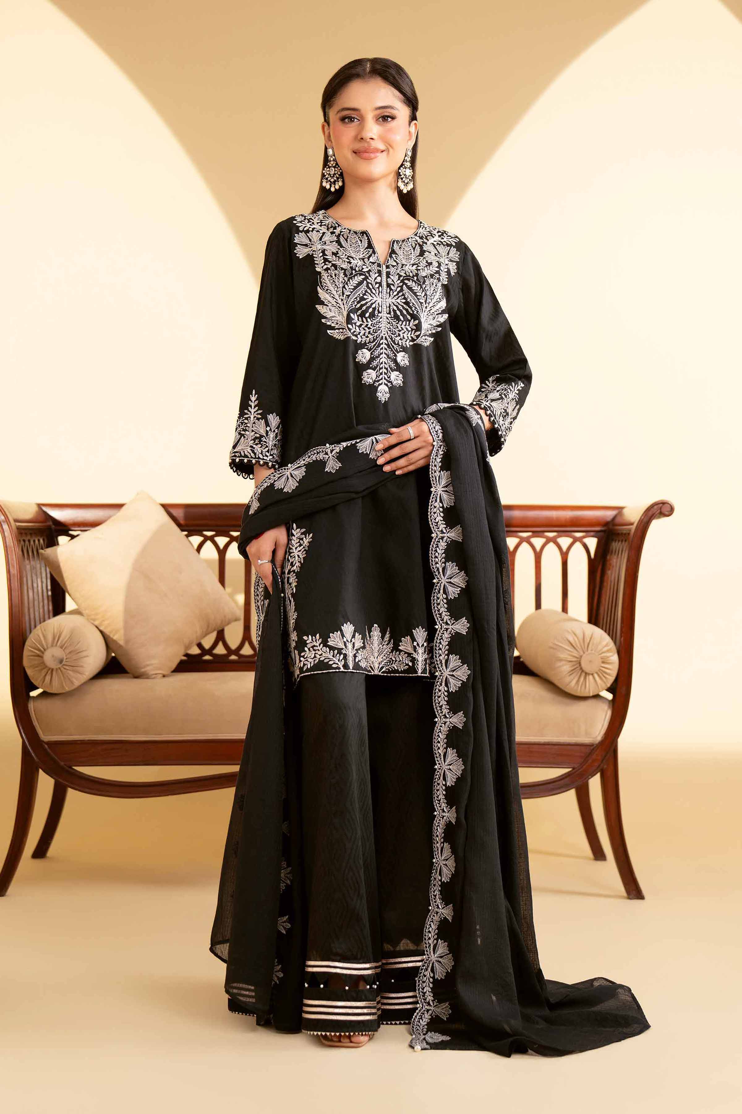 3 Piece - Embroidered Suit - 42519136 - Image 2