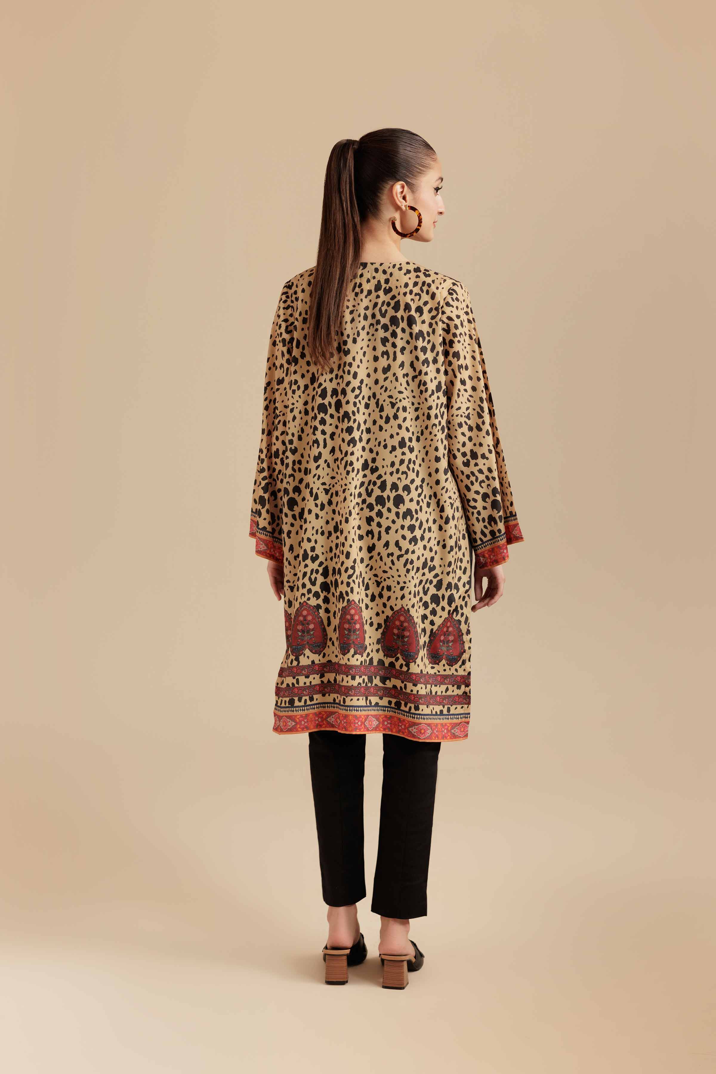 Printed Jacket - AS25-118 - Image 3