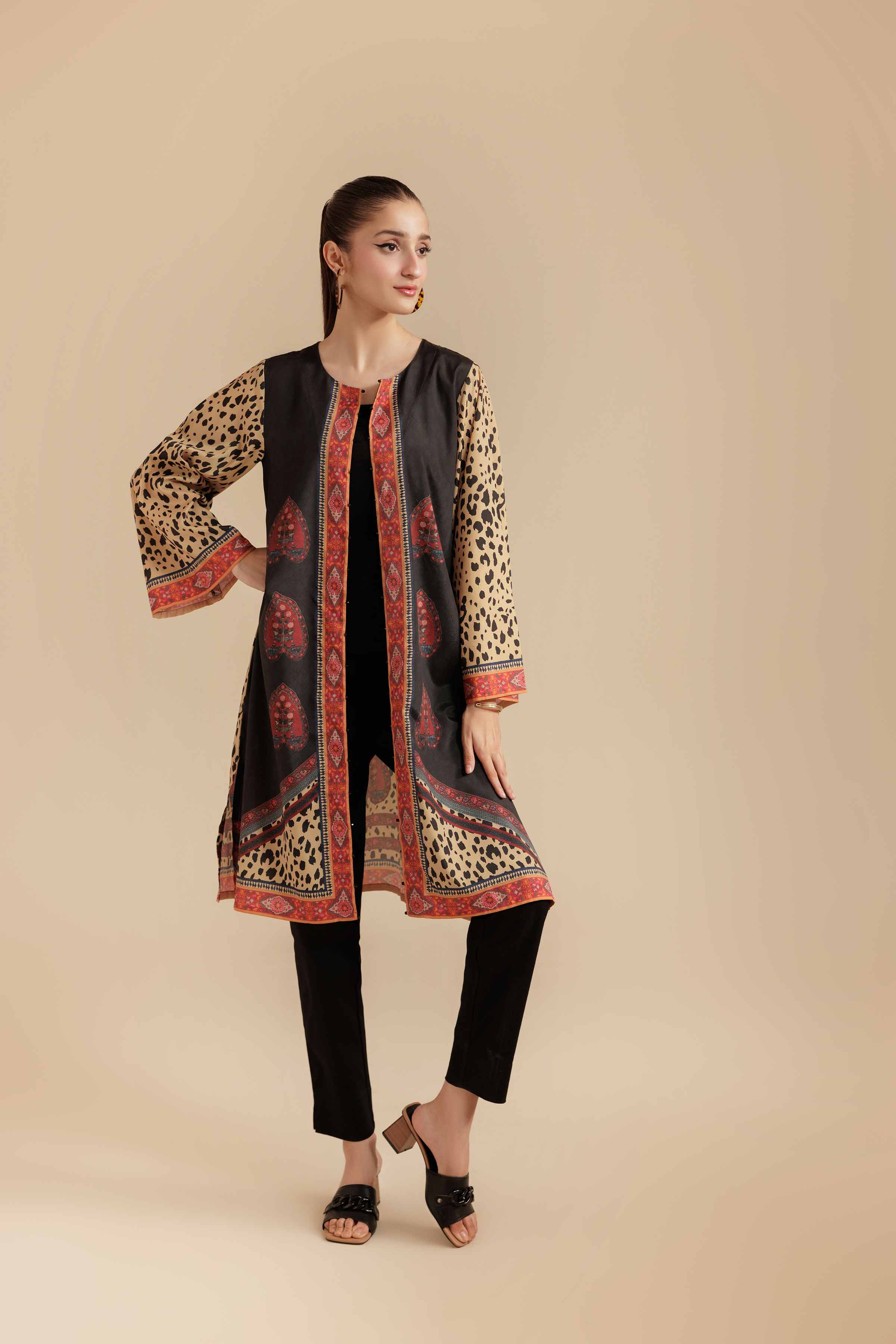 Printed Jacket - AS25-118 - Image 4