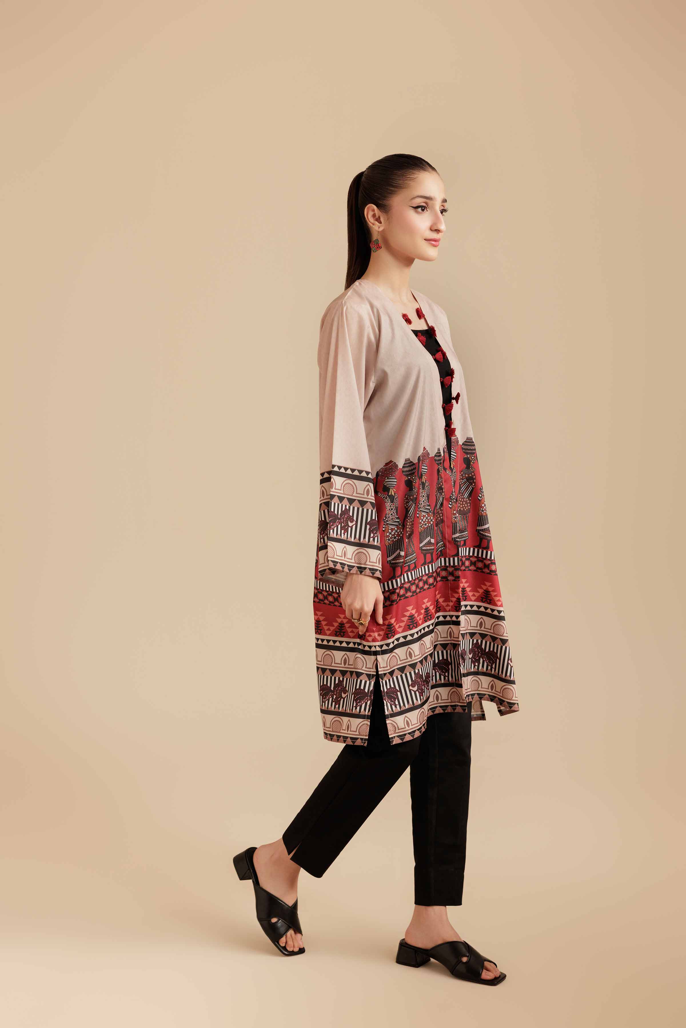 Printed Jacket - AS25-119 - Image 4