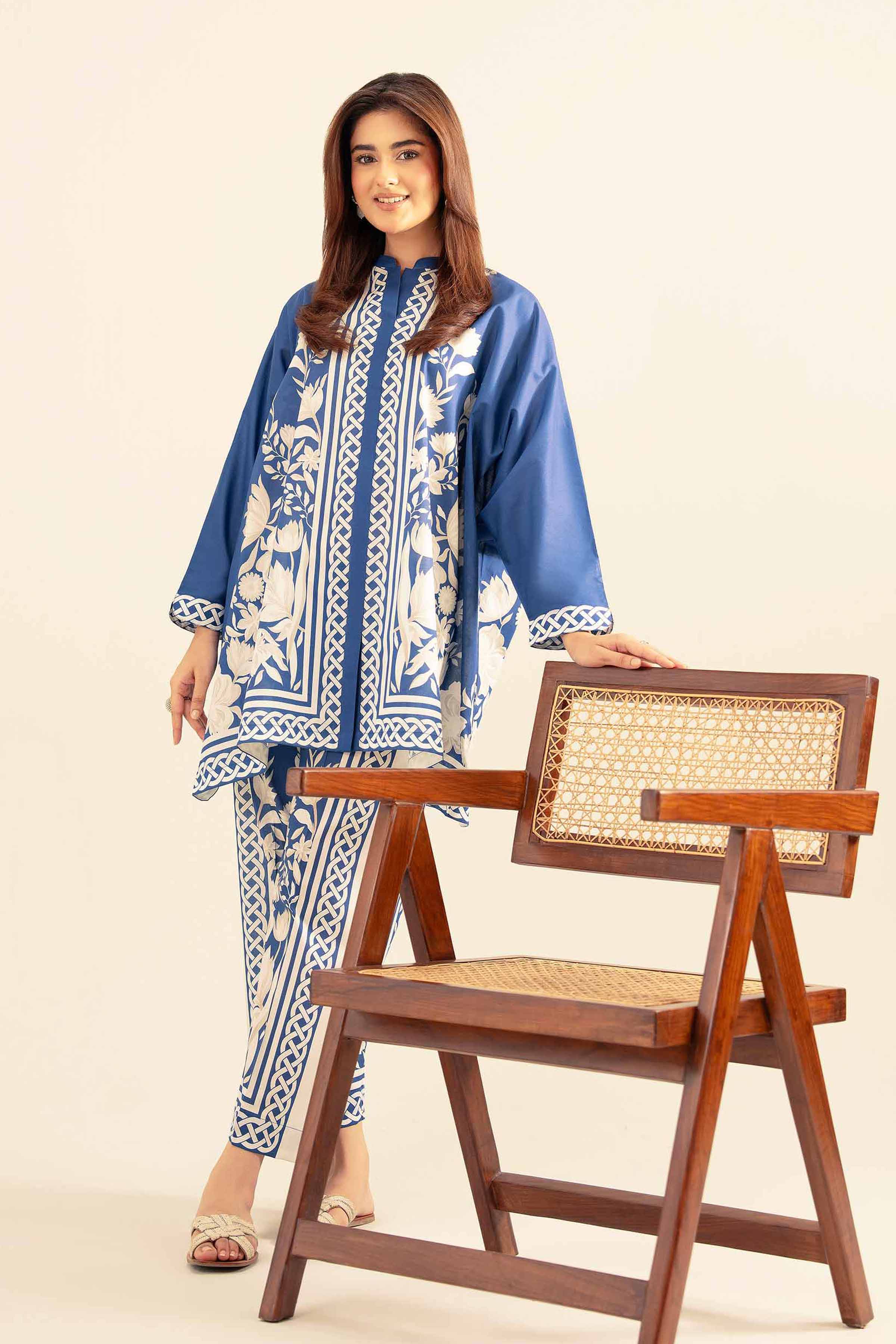 2 Piece - Printed Suit - AS25-60 - Image 2