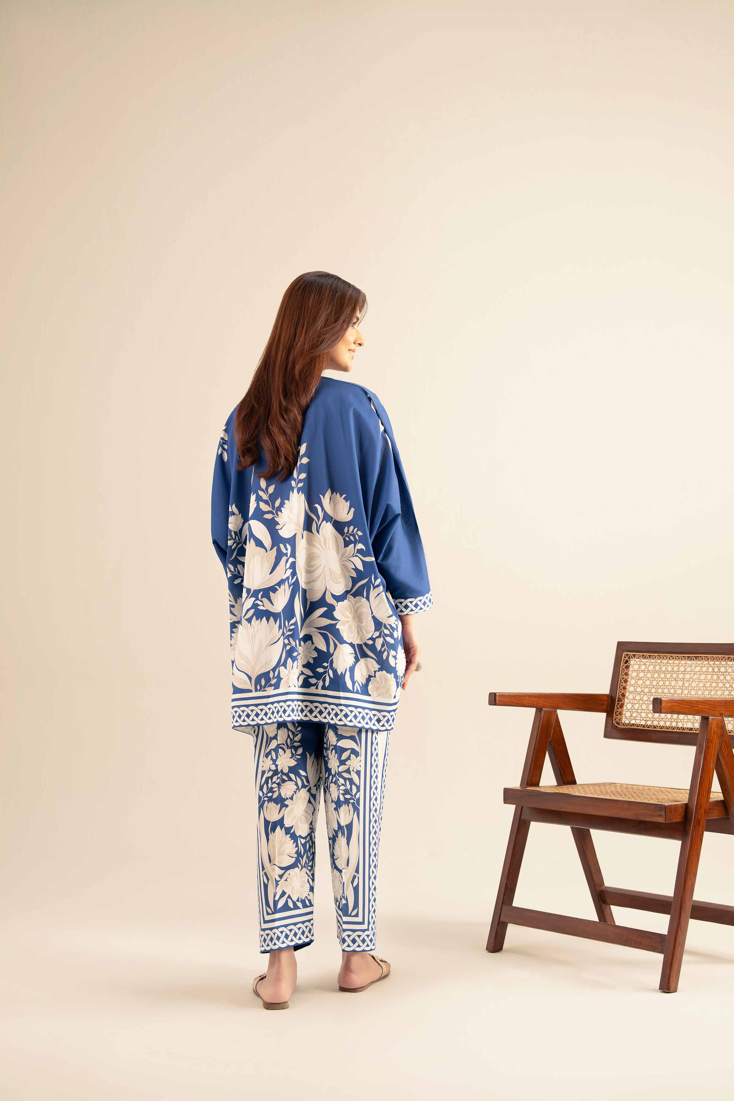 2 Piece - Printed Suit - AS25-60 - Image 3