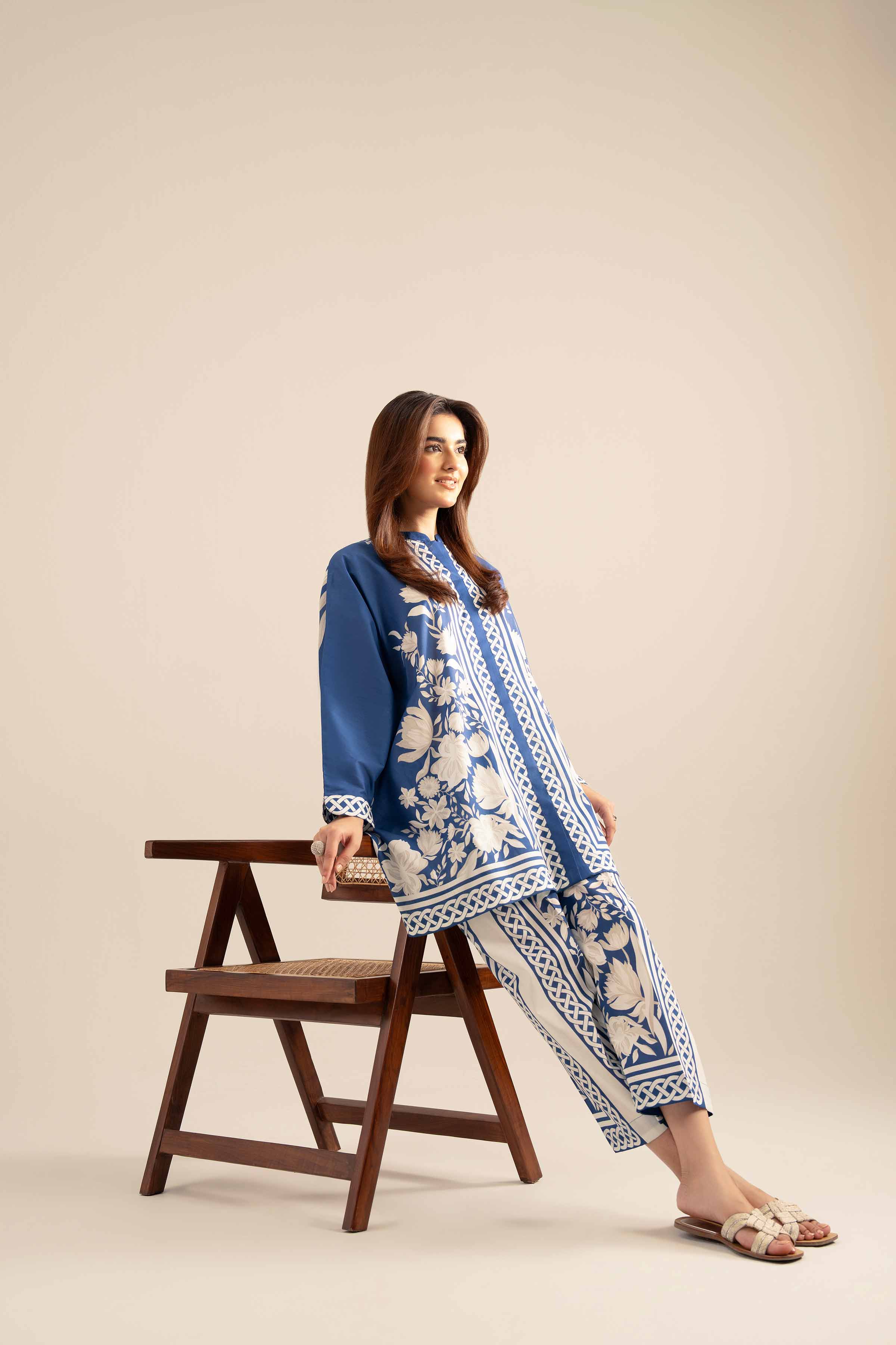 2 Piece - Printed Suit - AS25-60 - Image 6