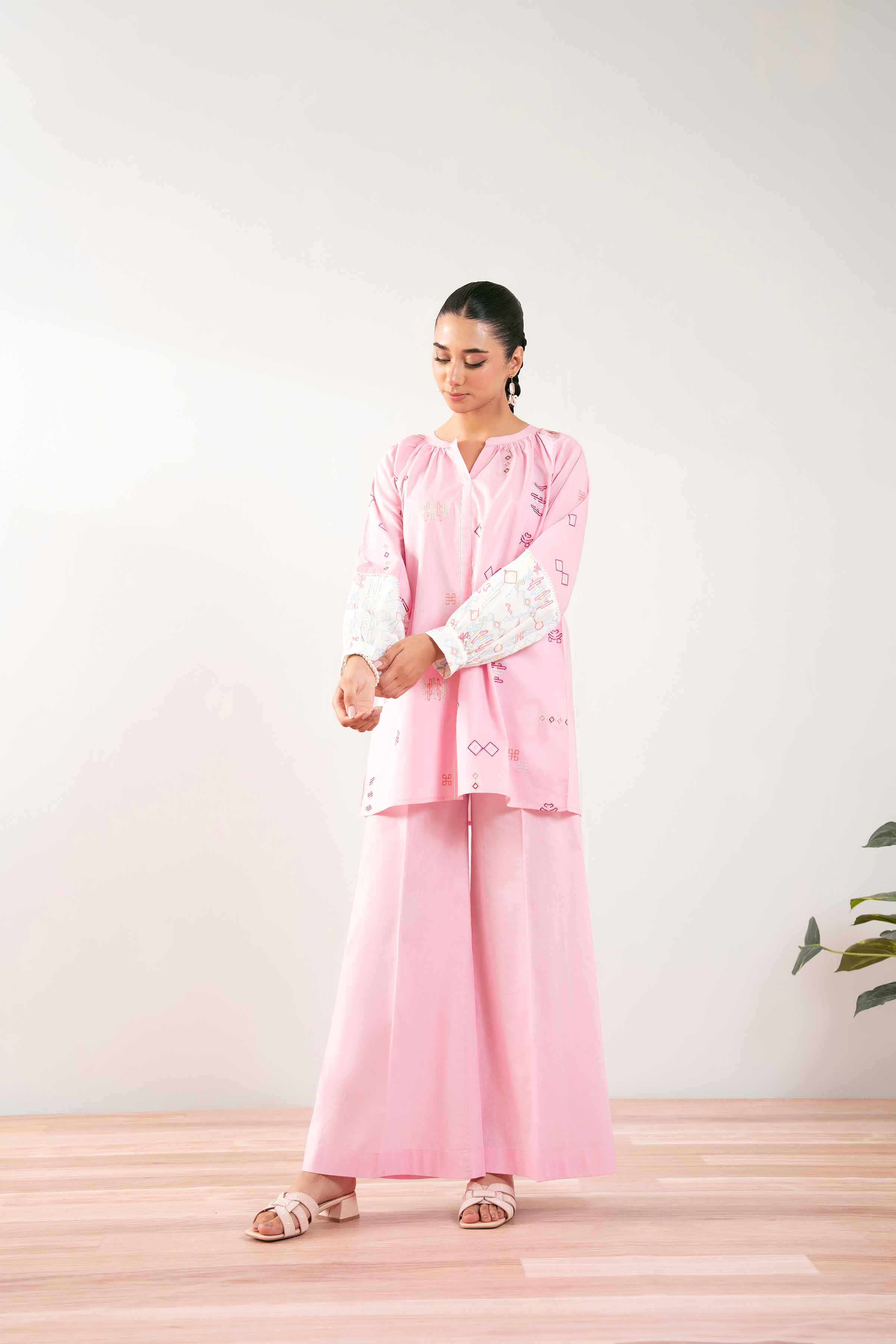 2 Piece - Embroidered Suit - AS25-94 - Image 4