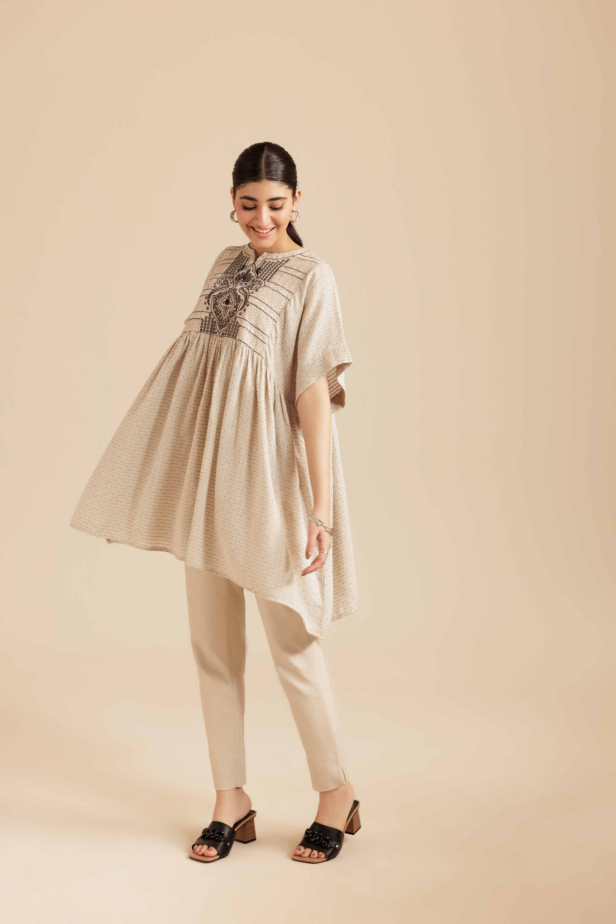 Embroidered Tunic - AS25-99 - Image 4