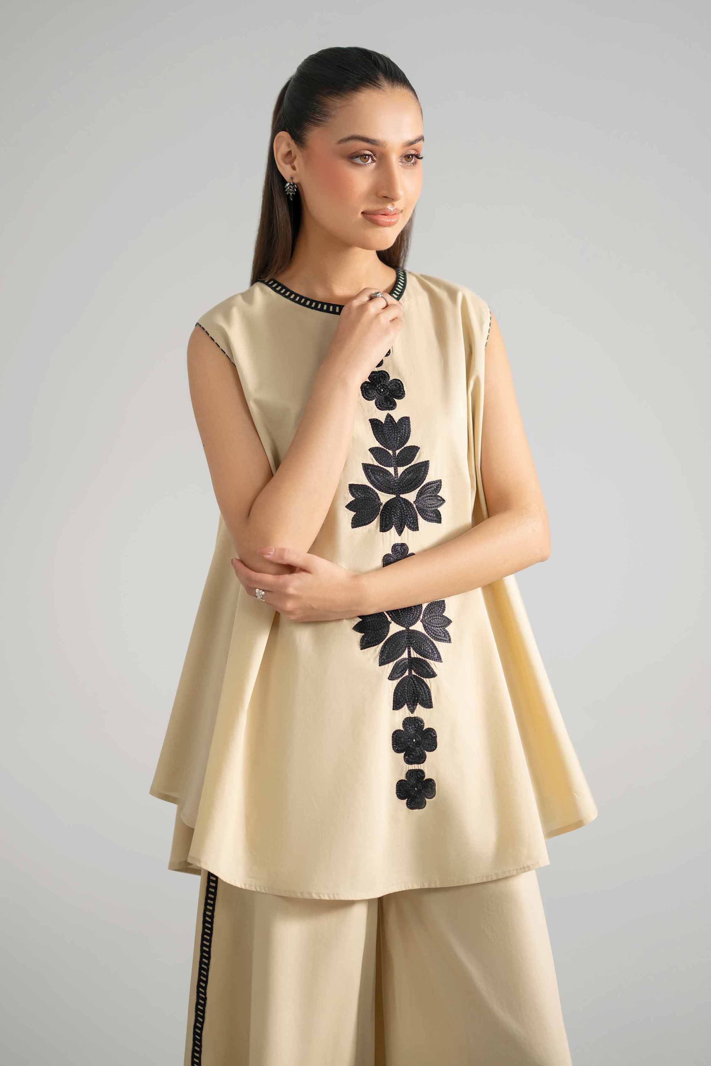 2 Piece - Embroidered Suit - AS26-84 - Image 5
