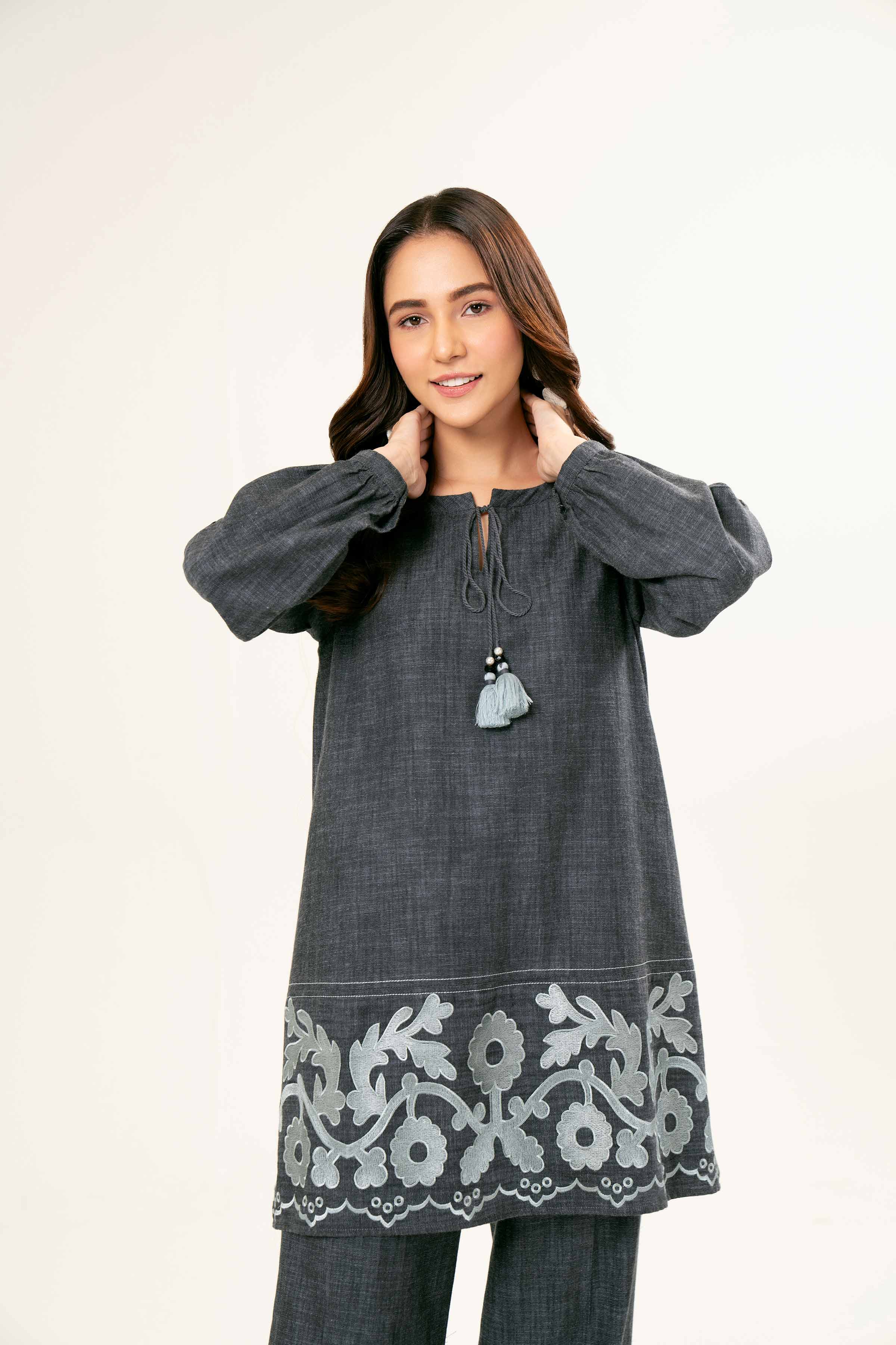 2 Piece - Embroidered Suit - AW24-44 - Image 6
