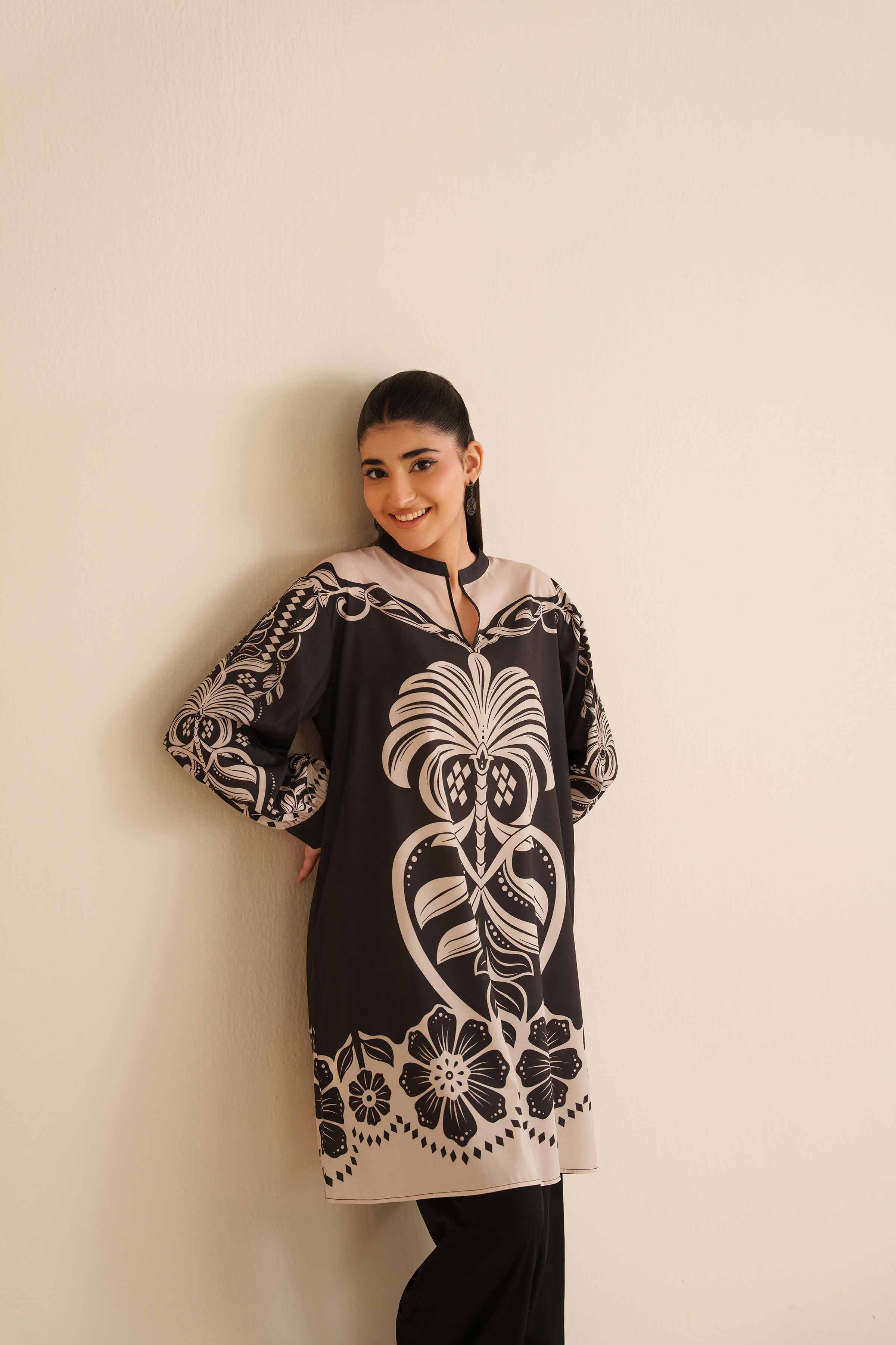 Printed Tunic - AW25-01 - Image 6