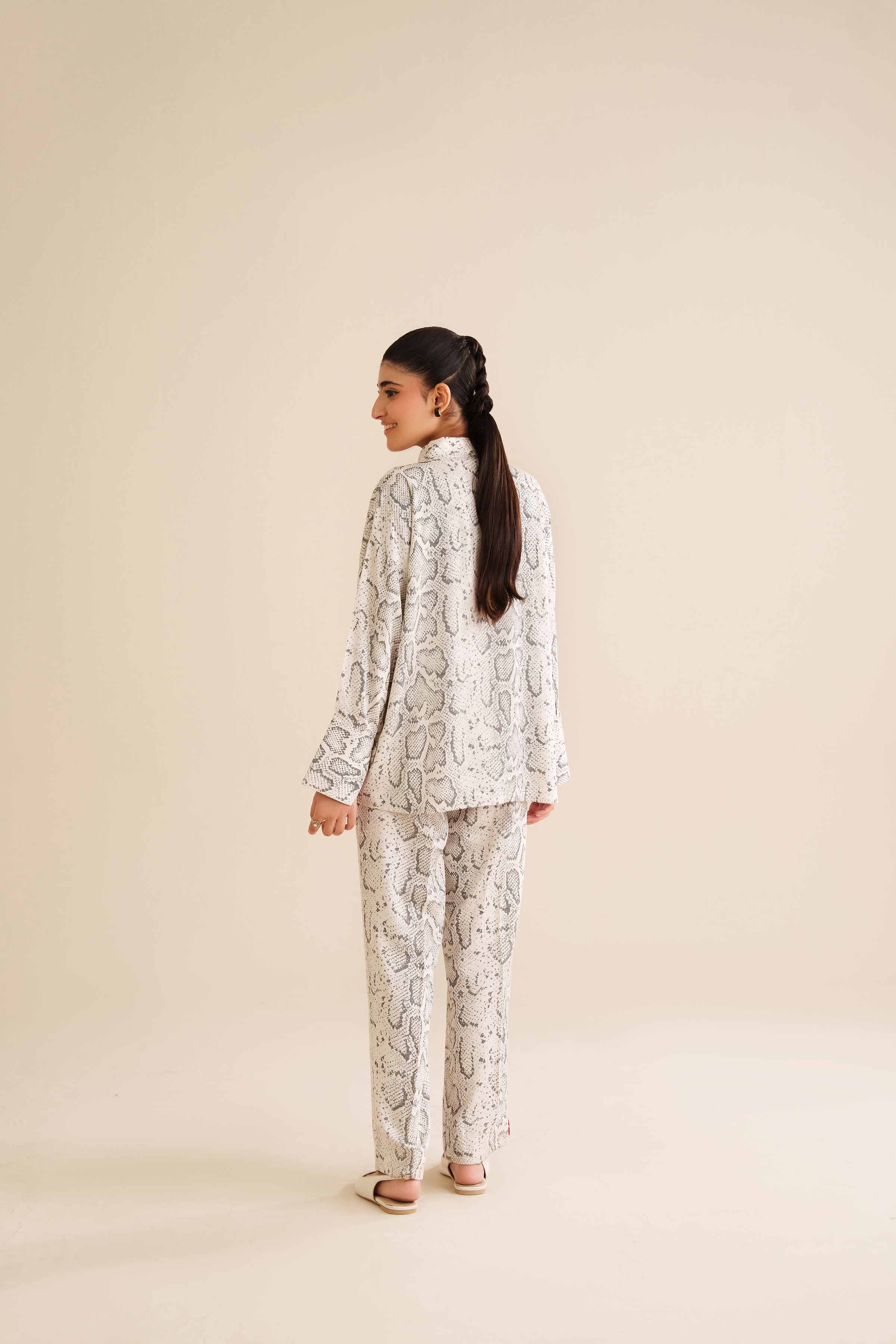 2 Piece - Printed Suit - AW25-43 - Image 3