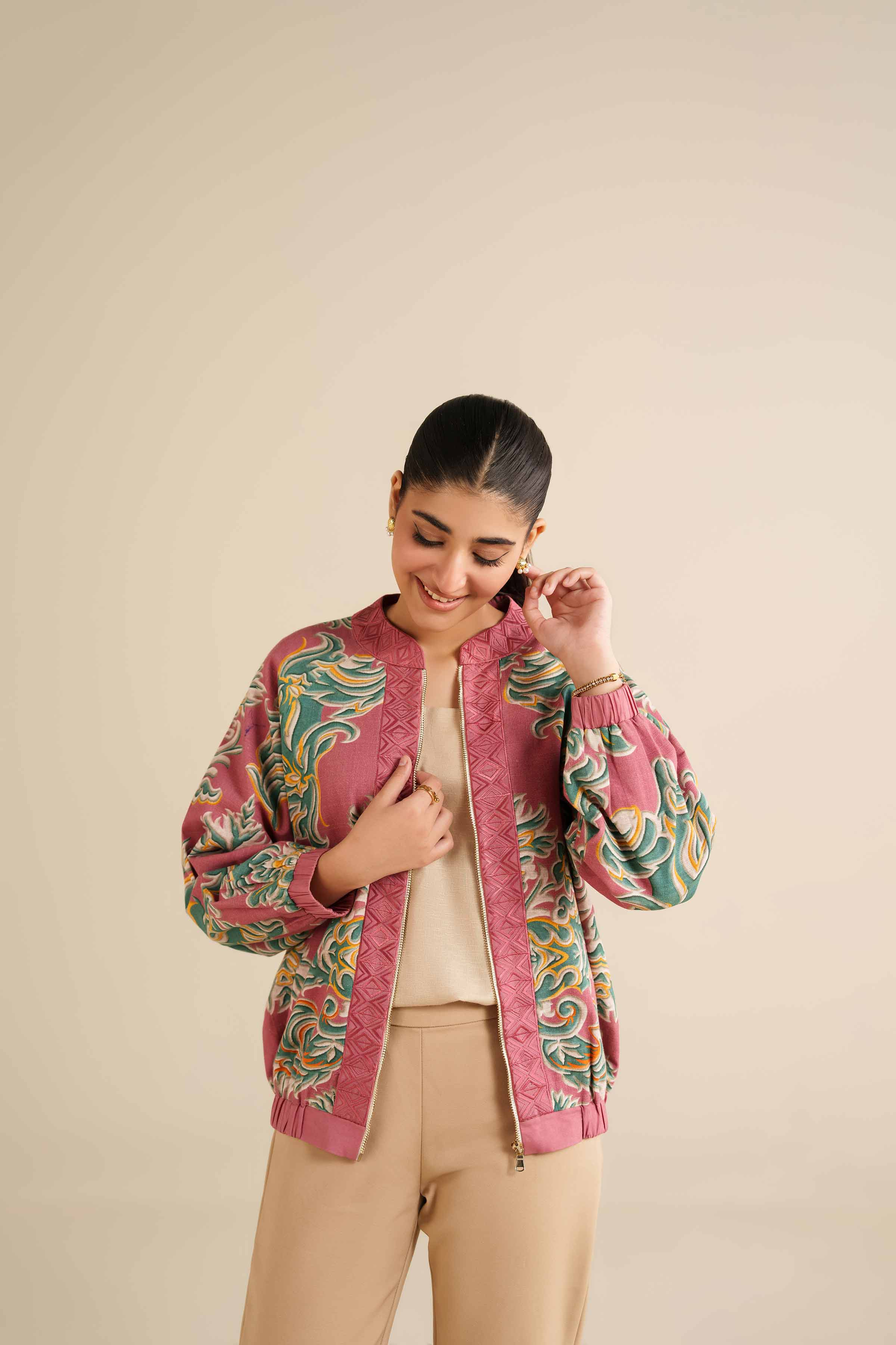 Printed Jacket - AW25-57 - Image 4