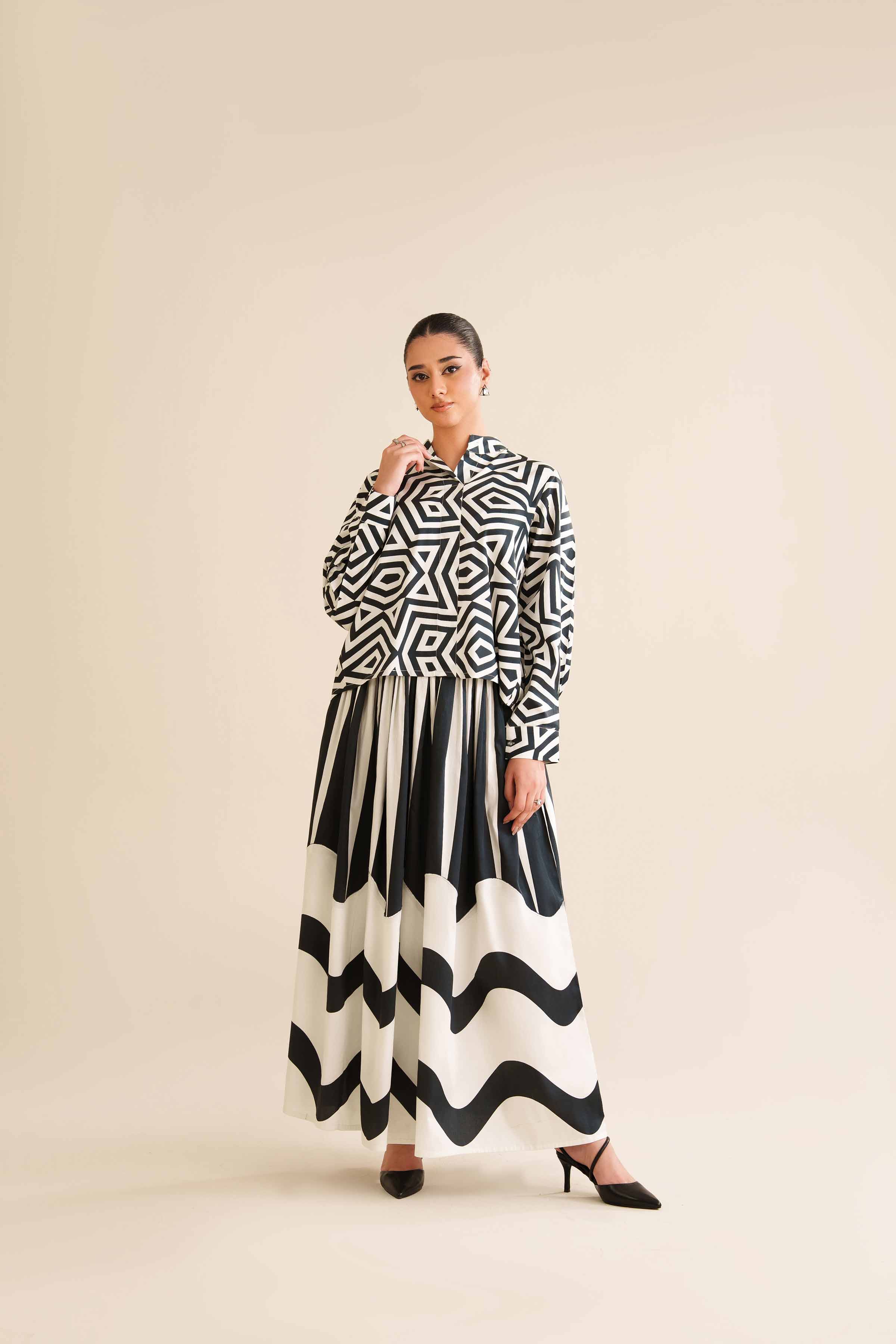 2 Piece - Printed Suit - FW25-23 - Image 4