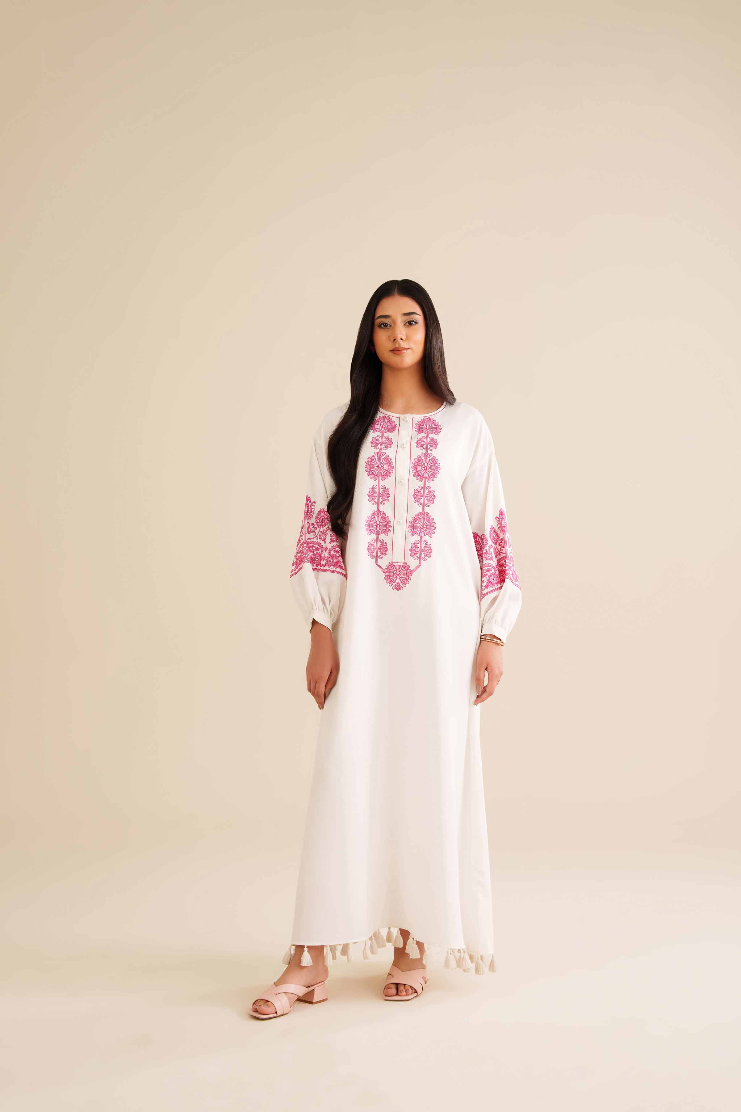 Embroidered Dress - FW25-33 - Image 4