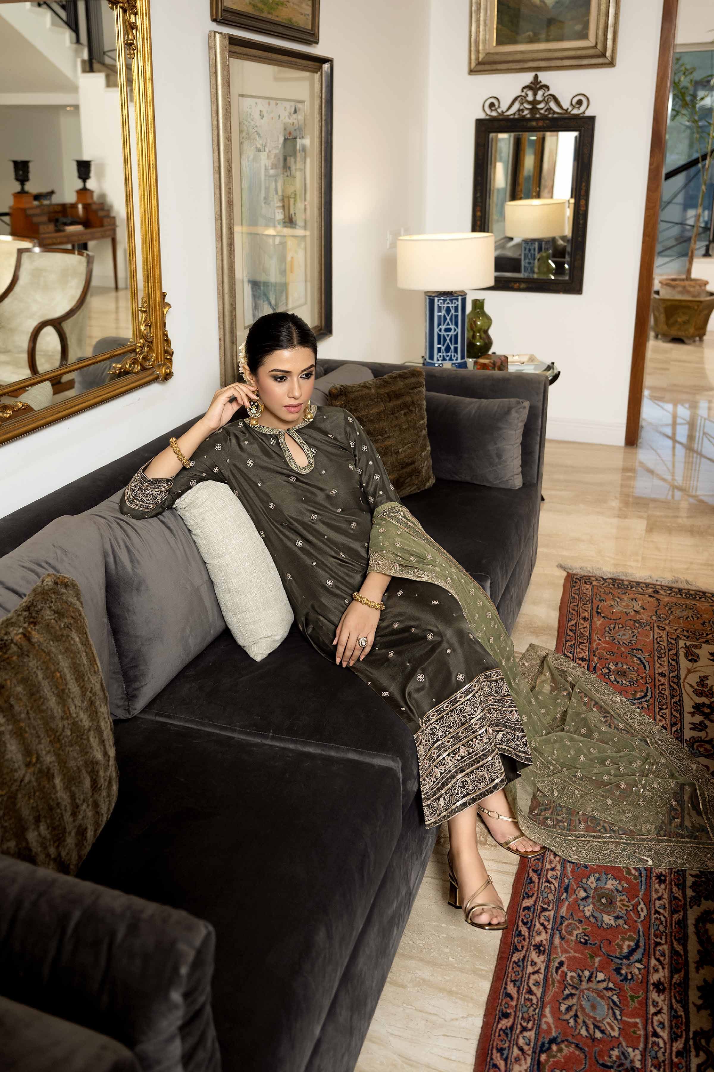 3 piece - Embroidered Suit - KB24-01 A - Image 5