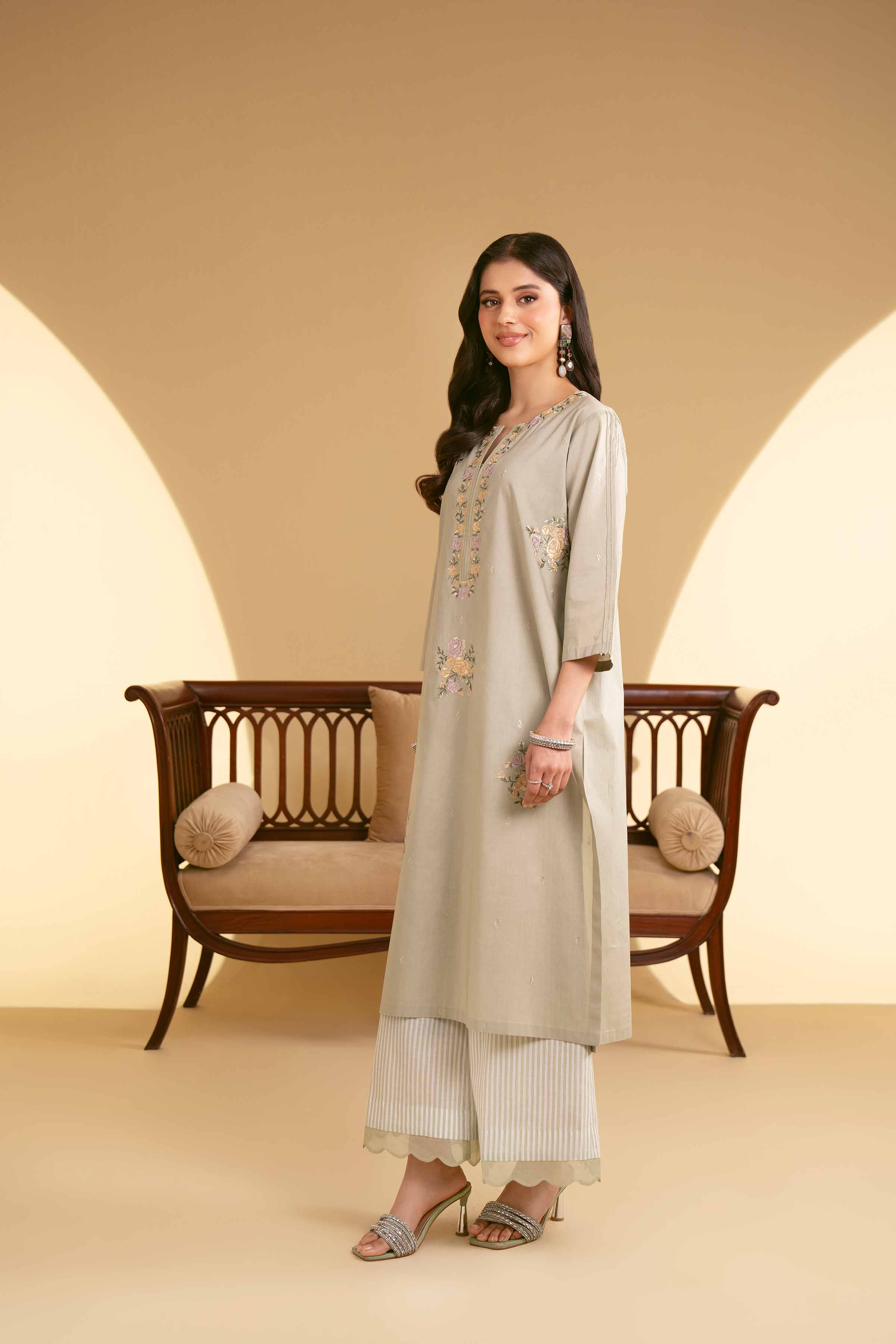 2 Piece - Embroidered Suit - KFE25-32 - Image 4