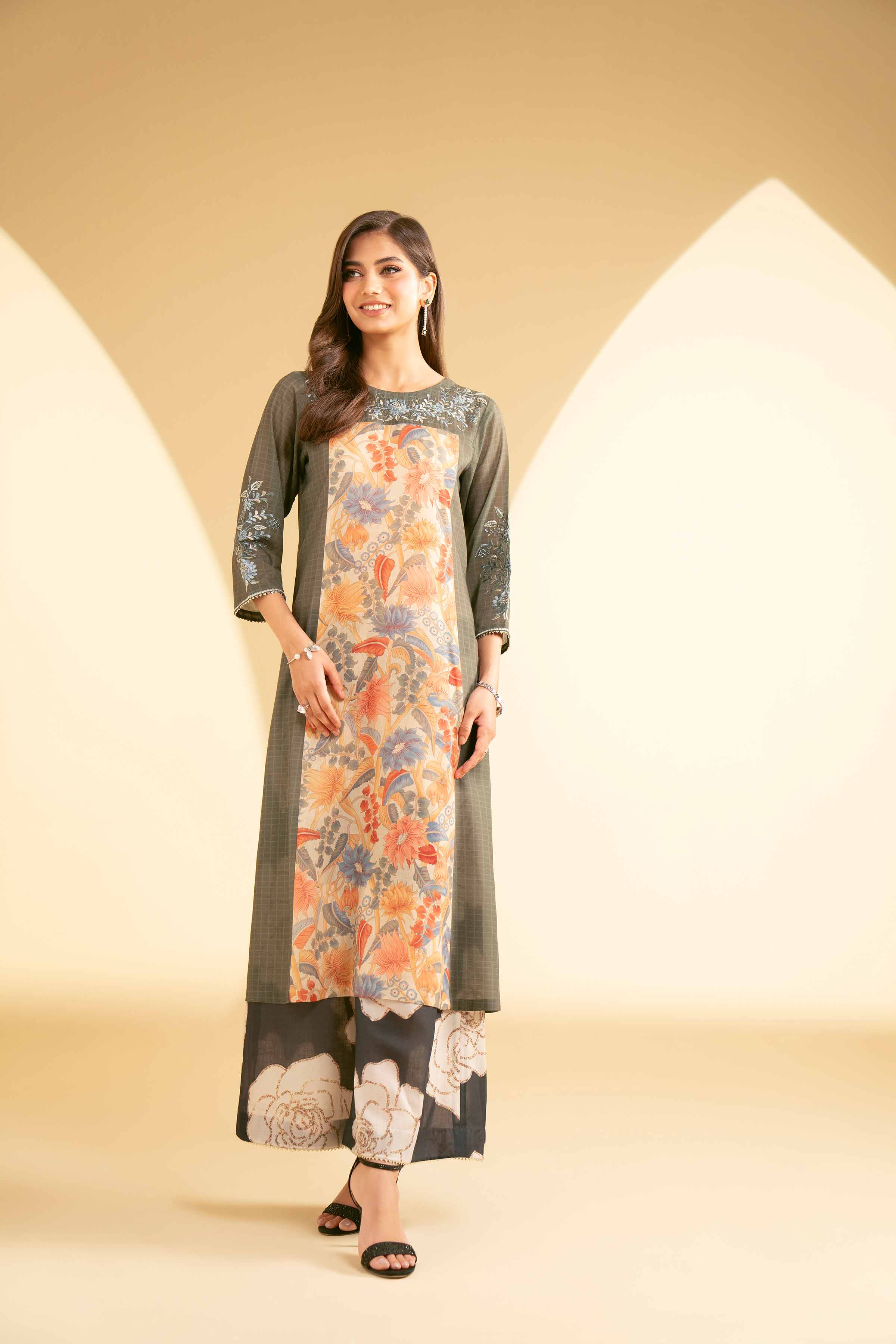 2 Piece - Printed Embroidered Suit - KFE25-48 - Image 4
