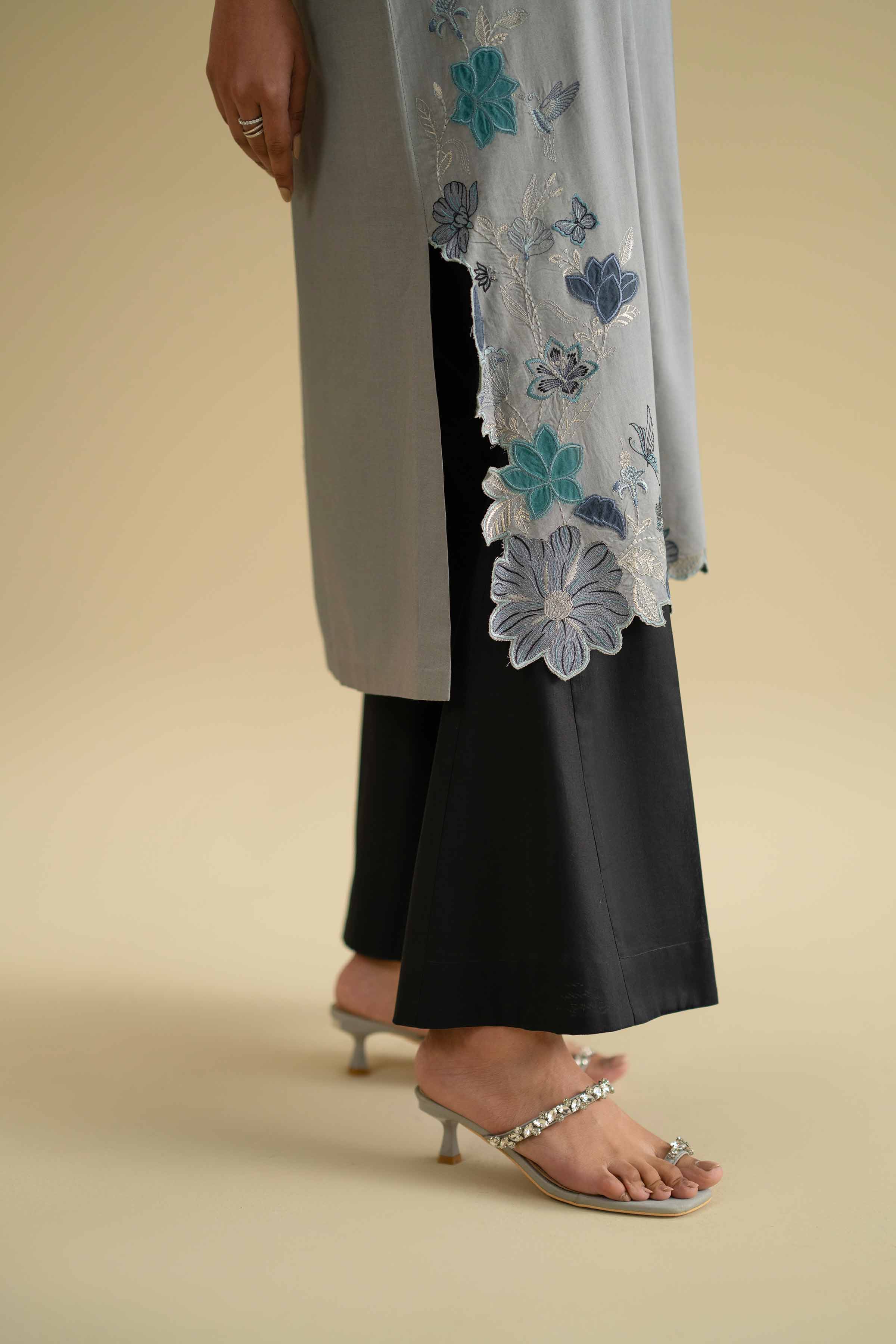 Embroidered Shirt - KFE26-10 - Image 6