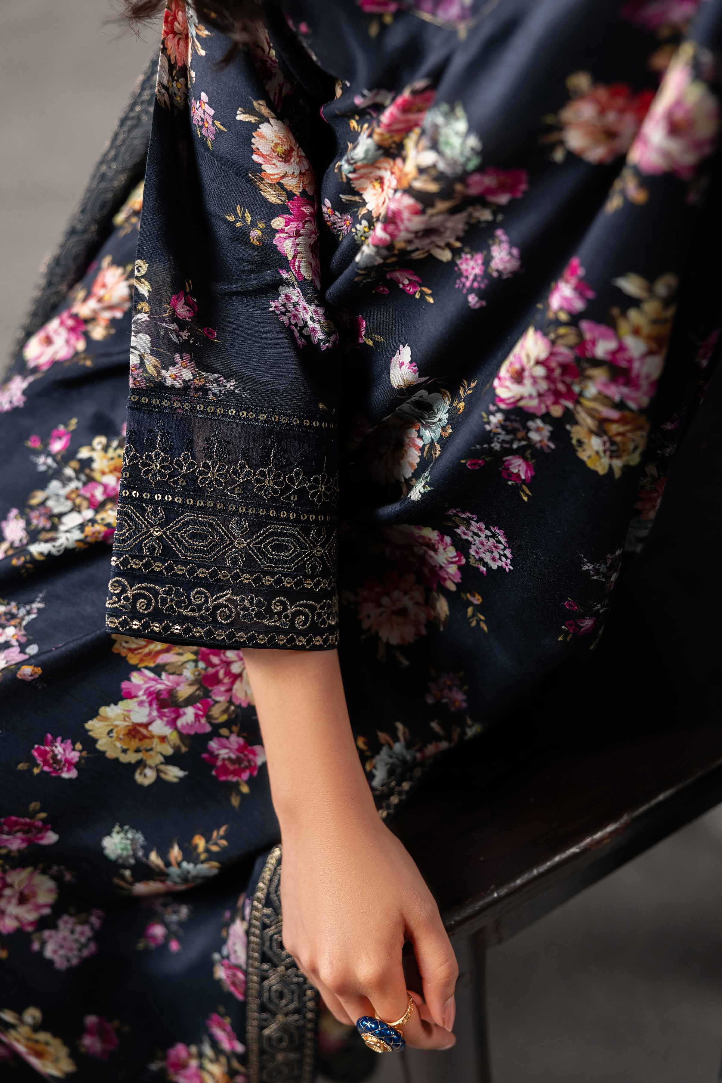 3 Piece - Printed Embroidered Suit - KFE26-118 - Image 8